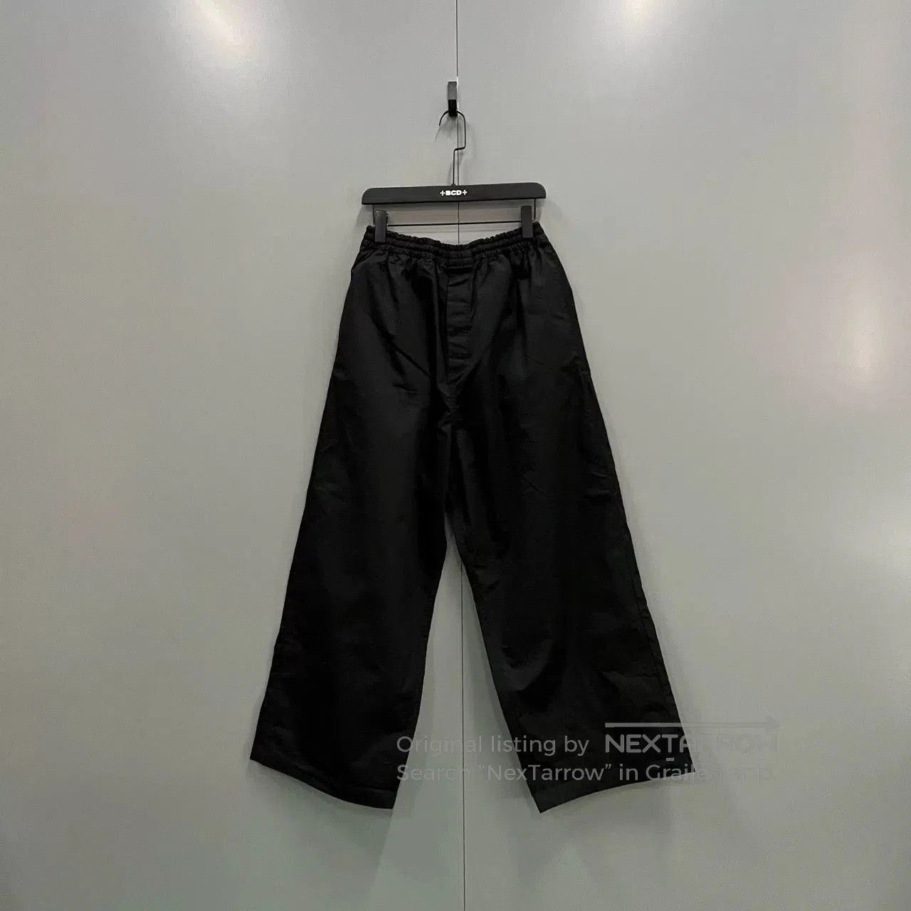 Balenciaga Balenciaga Black Elastic Waist Trousers. Size US 26 / EU 42 - 1 Thumbnail