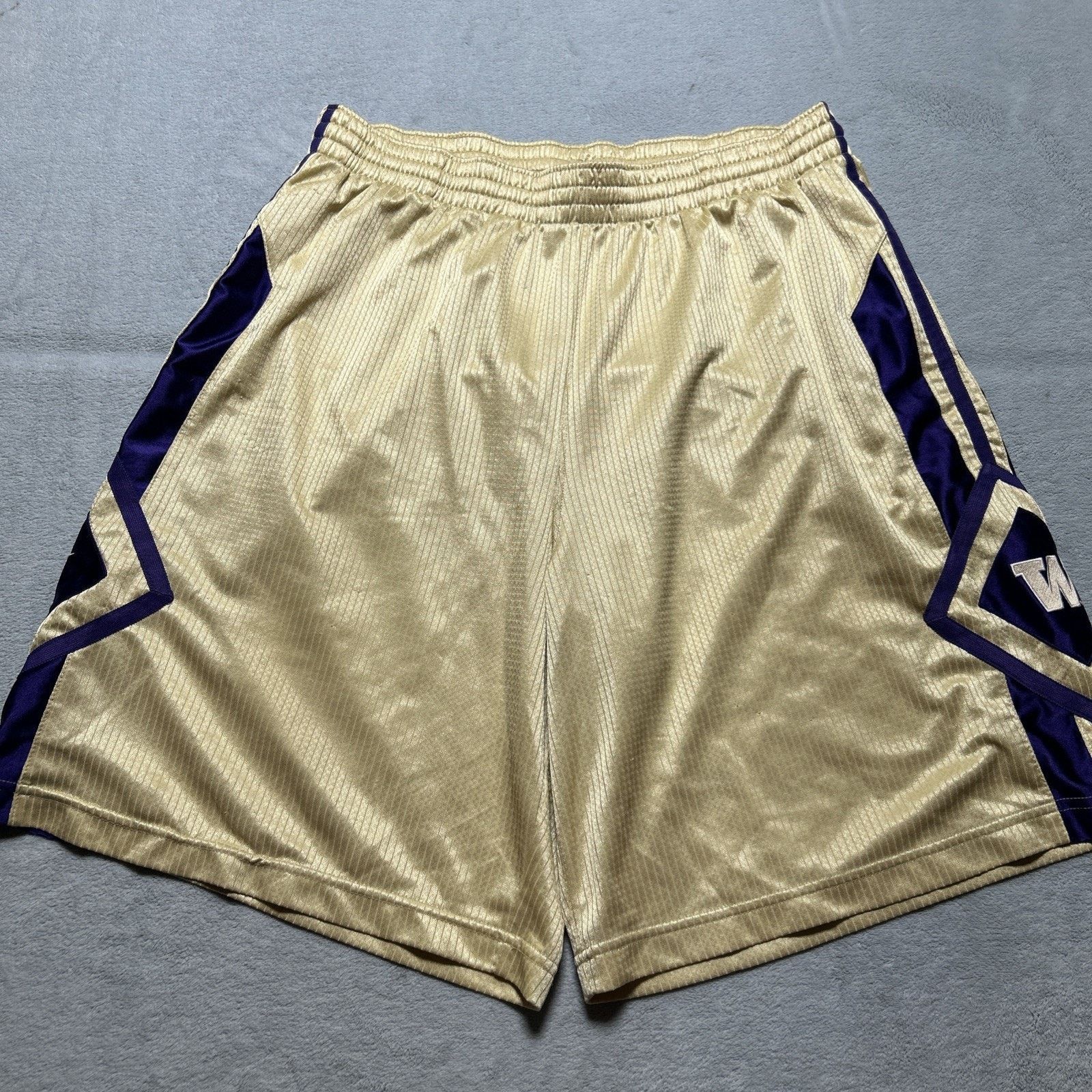 Nike Nike Gold Shinny Dazzle Mesh Shorts Mens XL 34x9 Baggy Retro Size US 34 / EU 50 - 11 Thumbnail