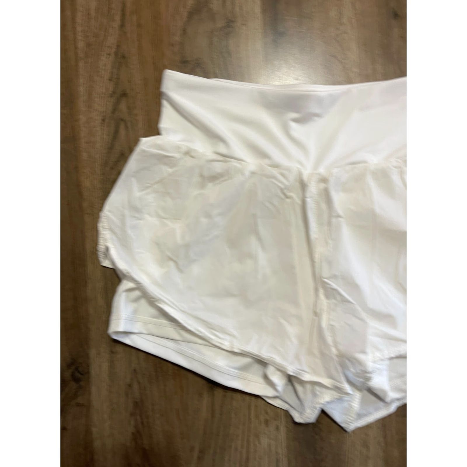 Vintage cadmus Shorts Women’s Size Medium White Pull On Athletic Casual Shorts Size 32" / US 10 / IT 46 - 4 Thumbnail