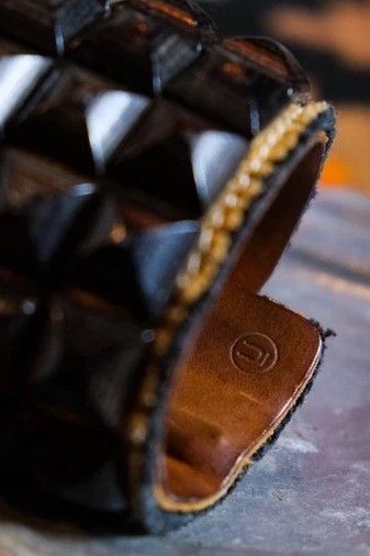 Undercover Undercover 03SS “SCAB” Wood Rivet Bracelet Size ONE SIZE - 2 Thumbnail