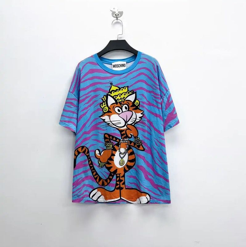 Moschino Moschino Women's Short Sleeve T-Shirt with Animal Print 0089 Size S / US 4 / IT 40 - 1 Thumbnail