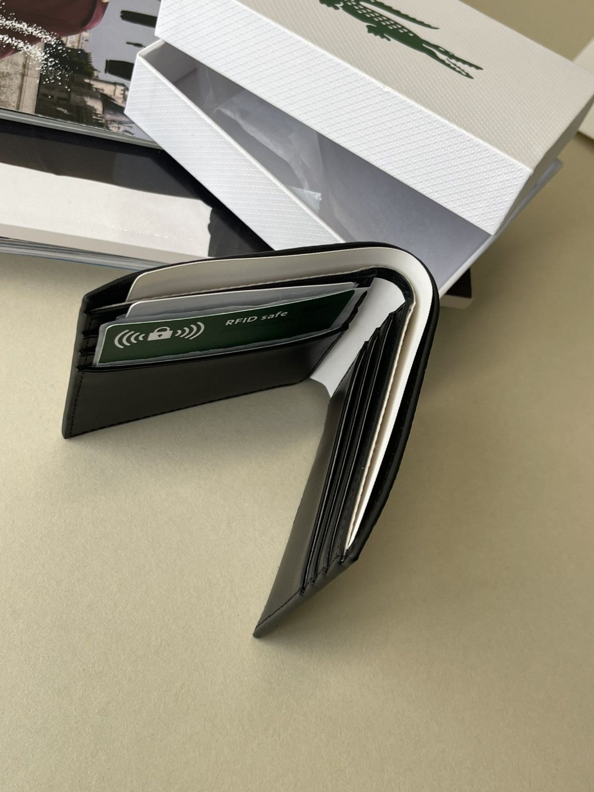 Lacoste (new+tag) Lacoste men bifold wallet monogram black Size ONE SIZE - 9 Thumbnail