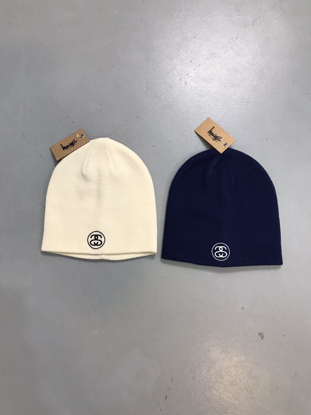 Carhartt Bundle of 10 factory leftover stussy graphic printed binnie Size ONE SIZE - 4 Thumbnail
