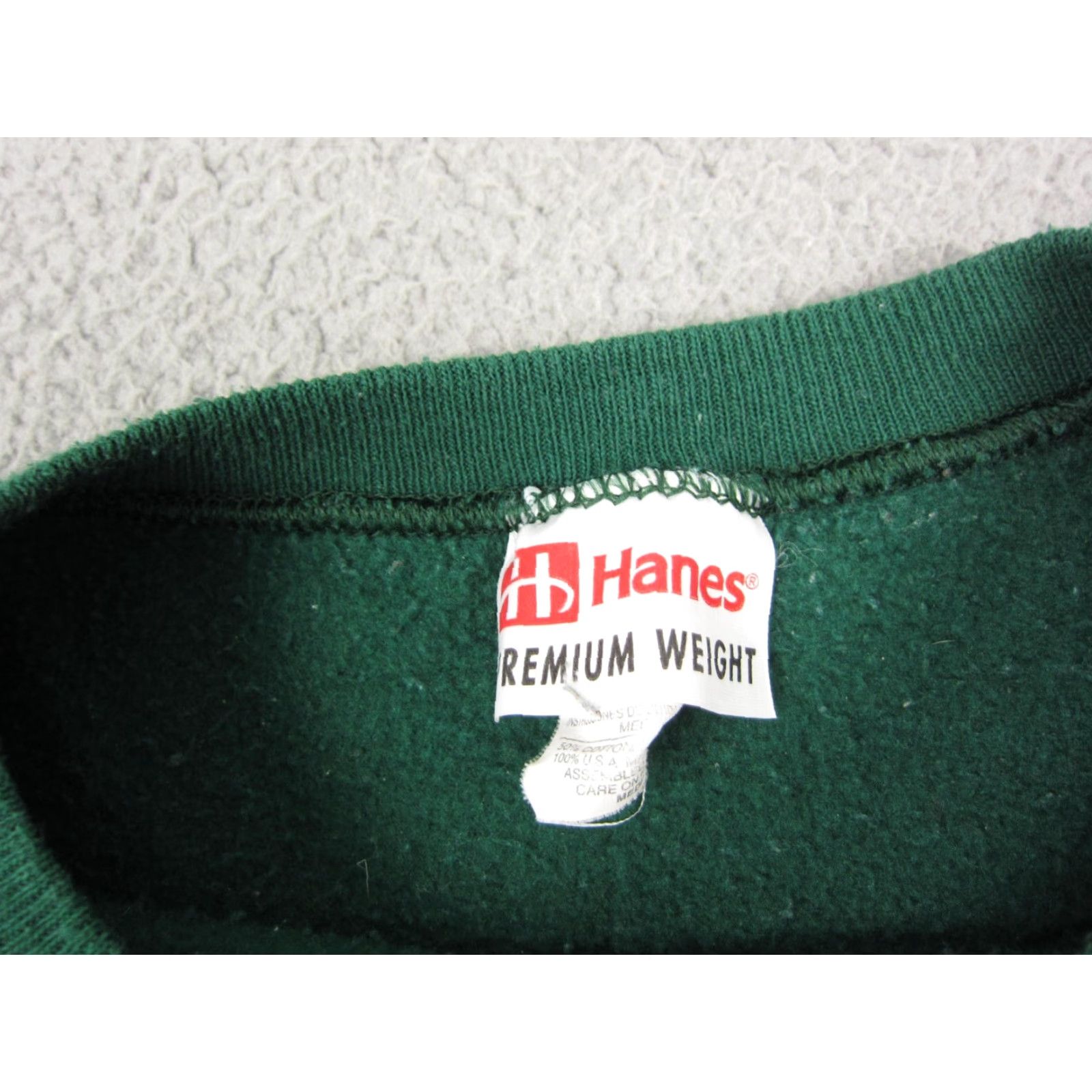 Vintage Vintage Christmas Sweatshirt Mens Medium 90s Green Santa Crew Neck Pullover Fleece Cotton Polyester Regular Size US M / EU 48-50 / 2 - 7 Thumbnail