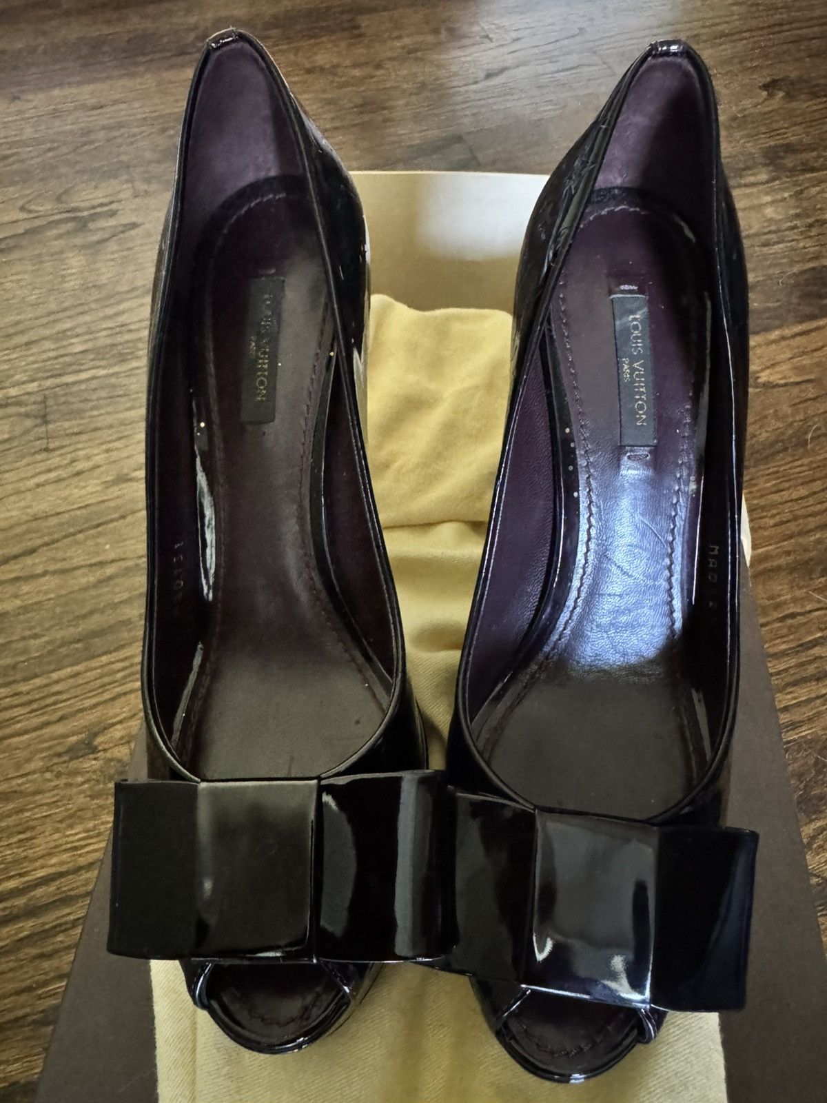 Louis Vuitton Louis Vuitton Monogram Vernis Leather Bow Peep Toe Platform Size US 8 / IT 38 - 2 Thumbnail