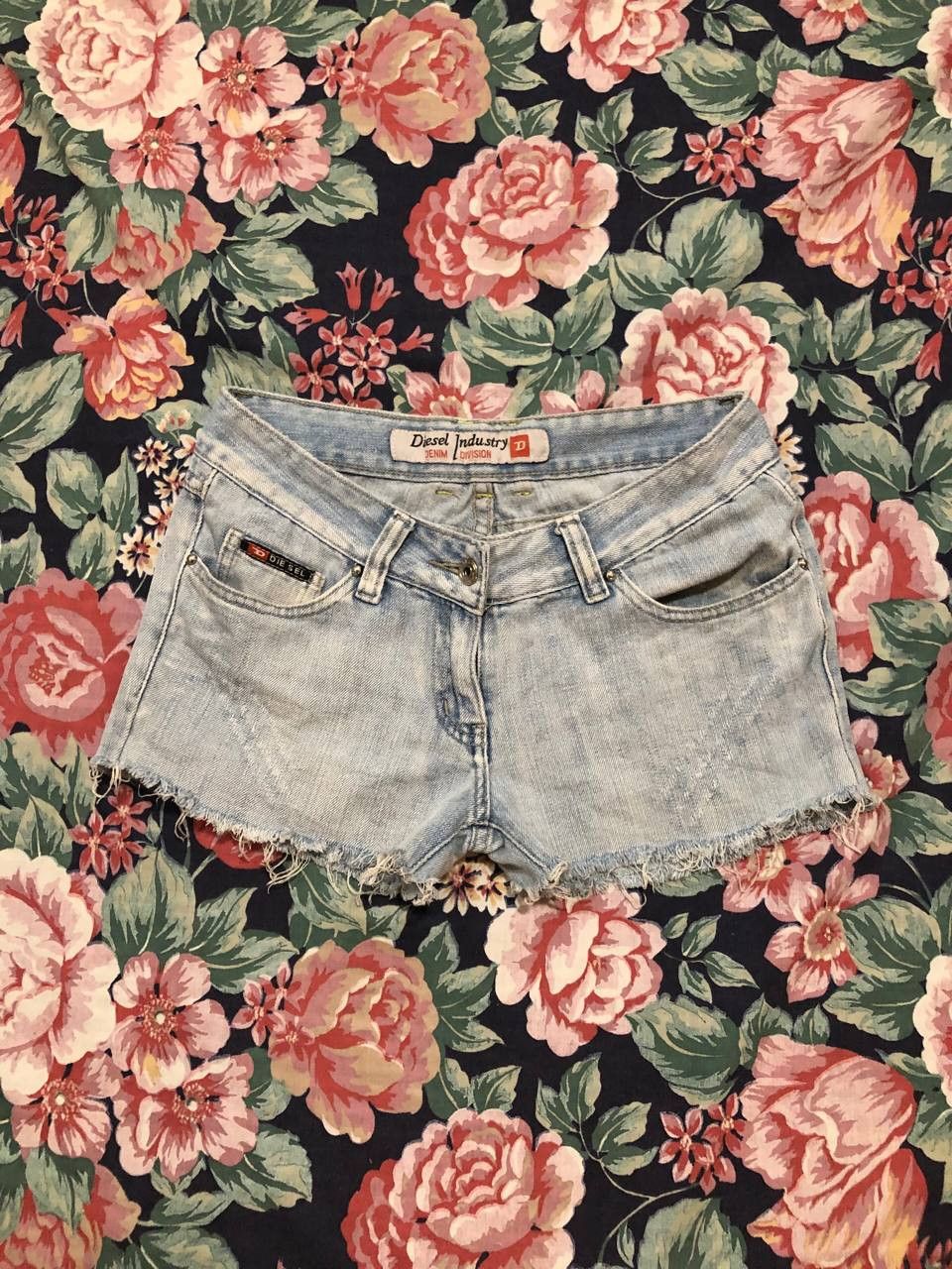 Diesel shorts blue DIESEl Vintage crazy Y2K AVANT-GARDE Size 27" / US 4 / IT 40 - 17 Thumbnail