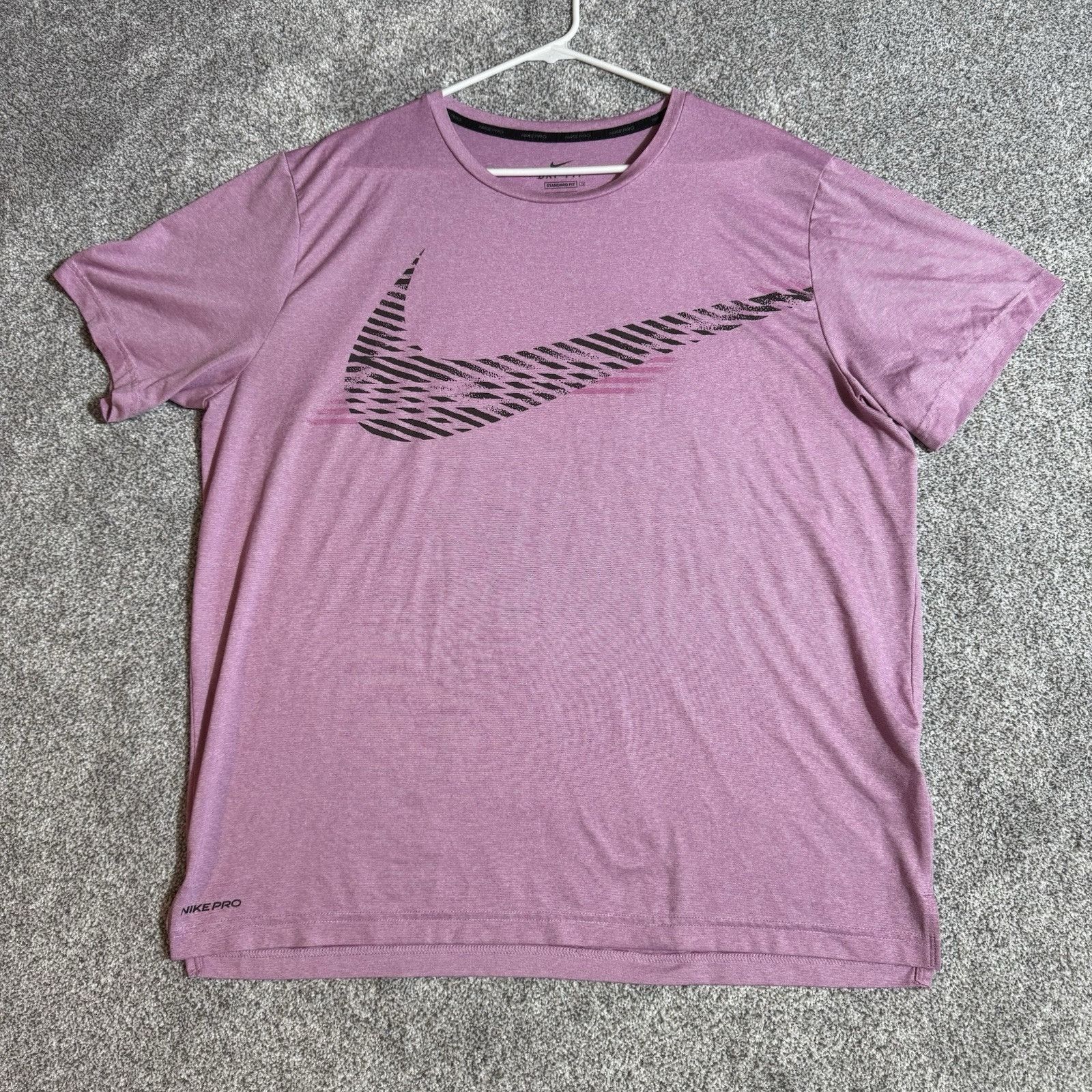 Nike Nike Pro Shirt Mens Large Dri Fit Big Swoosh Athletic Sporty Size US L / EU 52-54 / 3 - 1 Thumbnail
