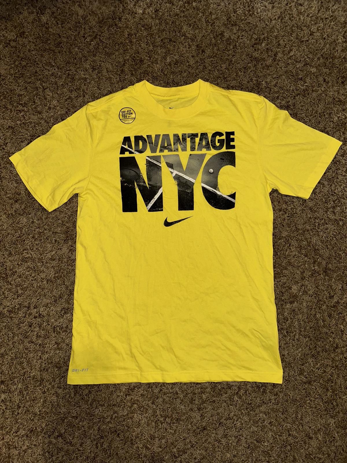 Nike Nike Men’s Advantage NYC Tennis Yellow T-Shirt Size US M / EU 48-50 / 2 - 1 Thumbnail