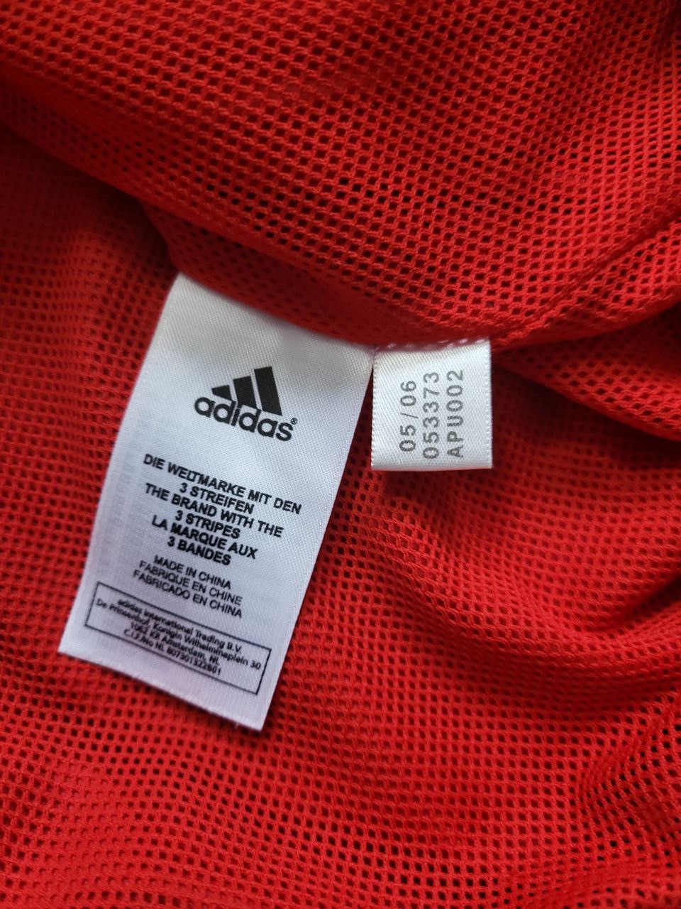 Vintage Vintage Adidas Liverpool football jacket Size US L / EU 52-54 / 3 - 15 Thumbnail