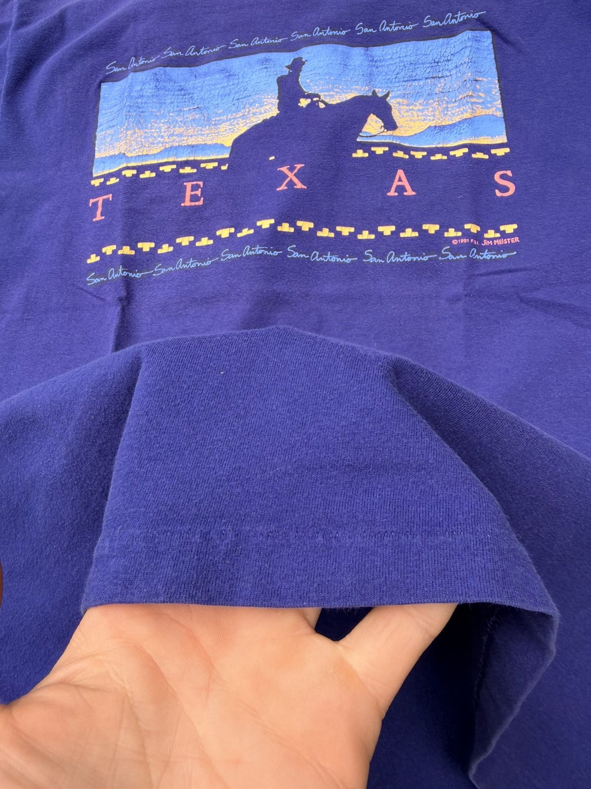 Vintage VTG 1991 San Antonio Texas Single Stitch tee Size Large Size US L / EU 52-54 / 3 - 3 Thumbnail