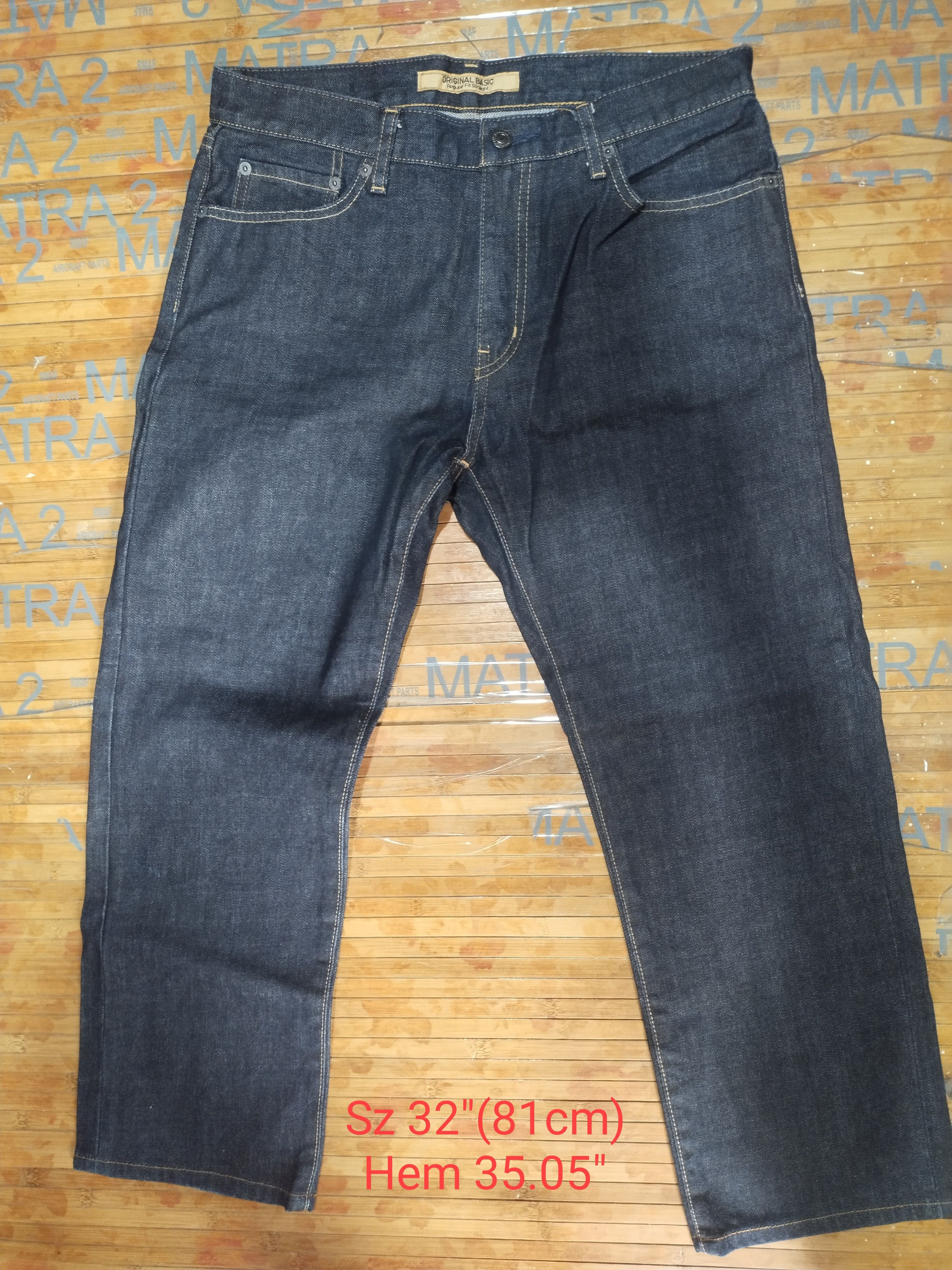 Japanese Brand × Uniqlo Jeans Uniqlo Blue Sz 32" /81cm Size US 32 / EU 48 - 1 Thumbnail