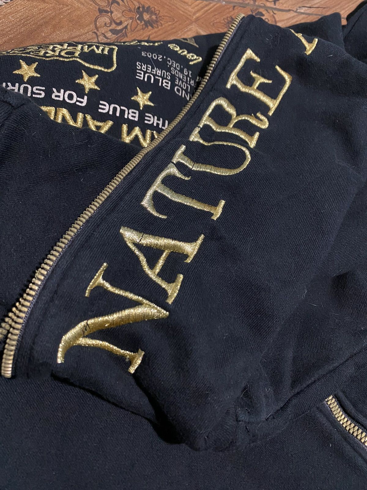 Japanese Brand removable fur Beach Sound embroidery fur hoodie Size US L / EU 52-54 / 3 - 15 Thumbnail