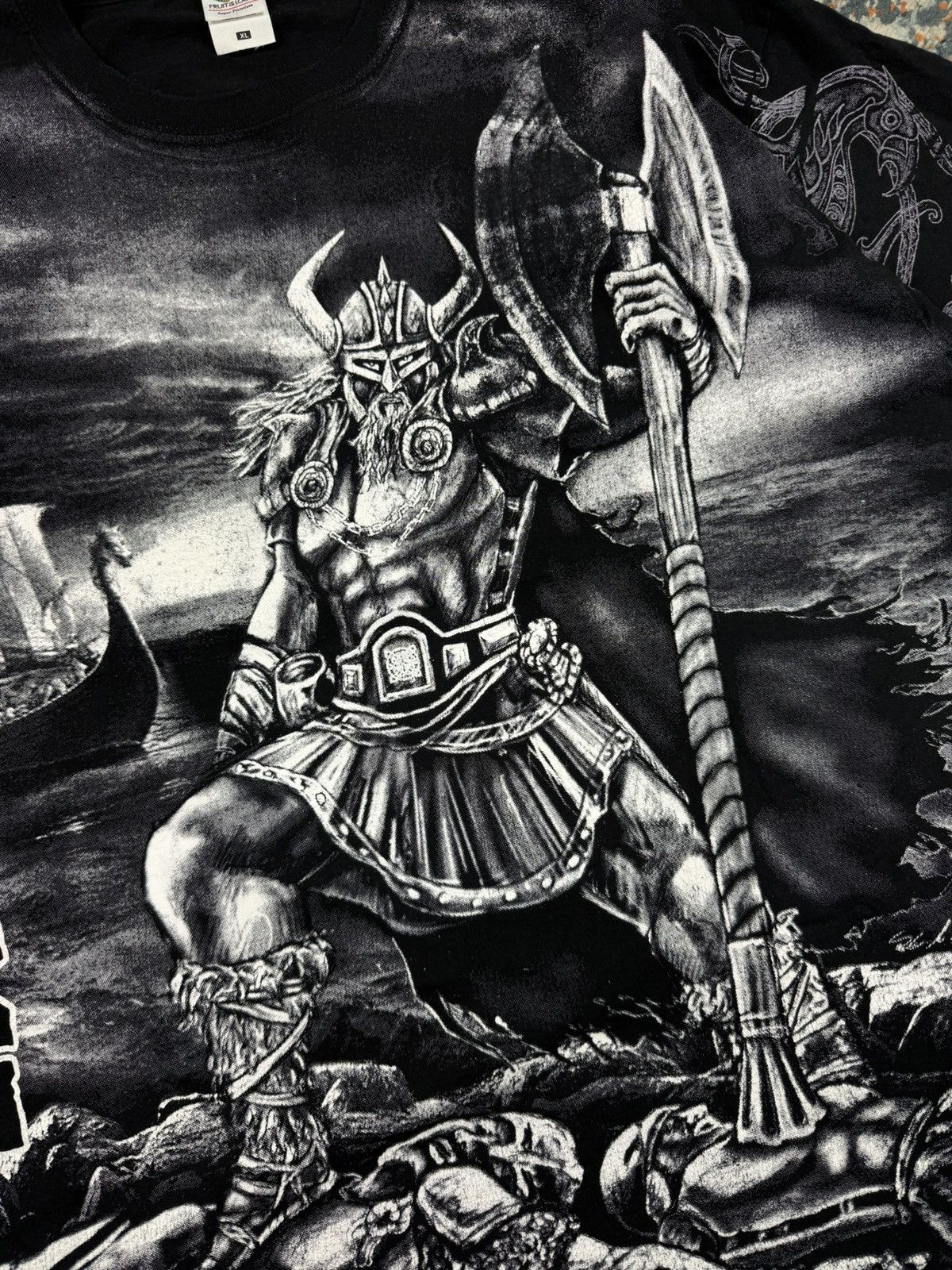 Vintage Vintage 00s crazy Viking all over print tee Size US XL / EU 56 / 4 - 6 Thumbnail