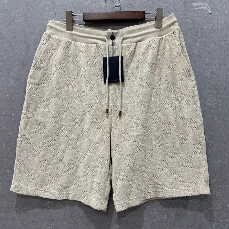 Louis Vuitton Louis Vuitton size xxl Checkerboard Terry shorts Size US 30 / EU 46 - 1 Thumbnail