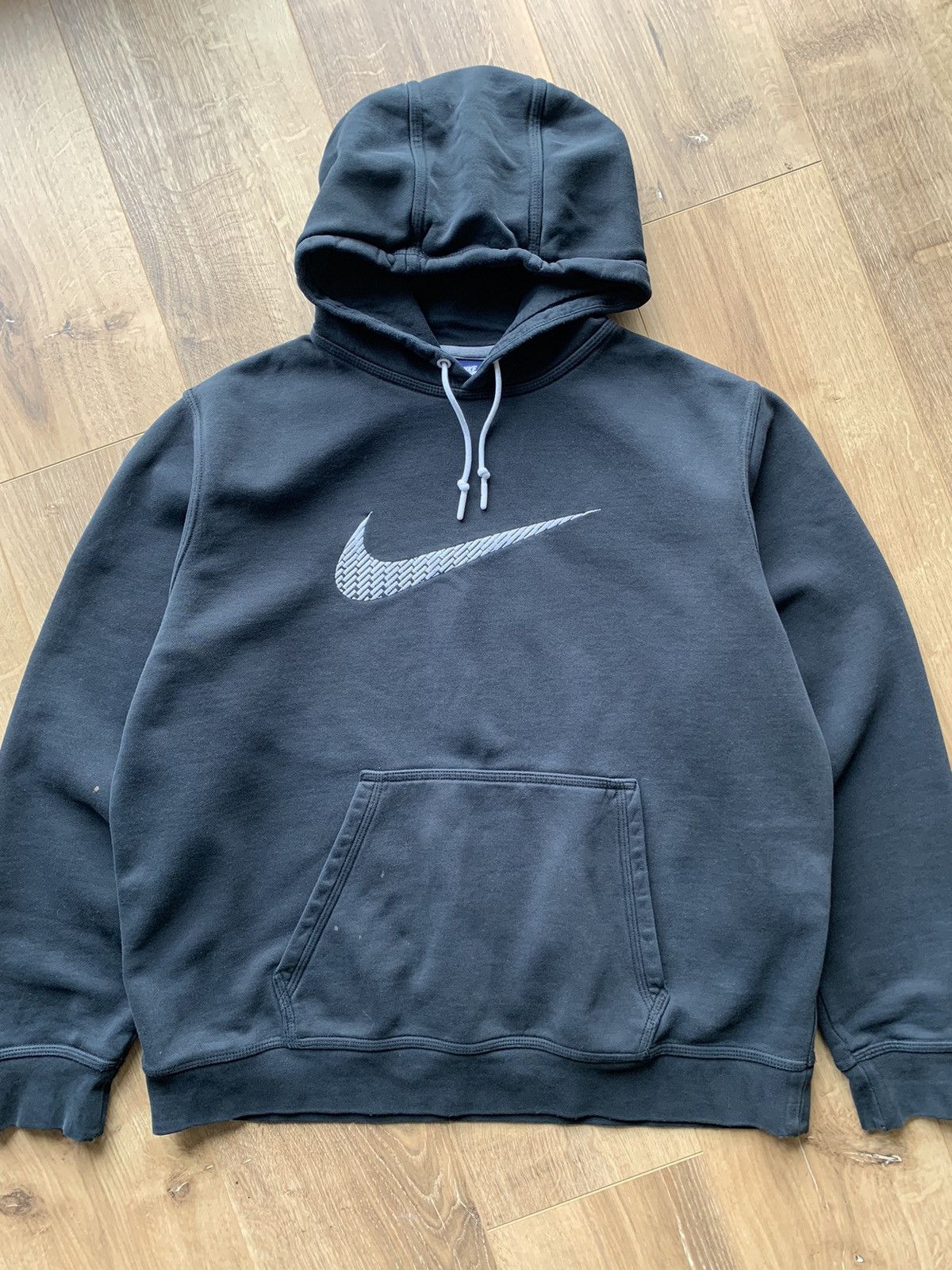 Nike Vintage Nike Big Swoosh Logo Hoodie Size US XL / EU 56 / 4 - 3 Thumbnail