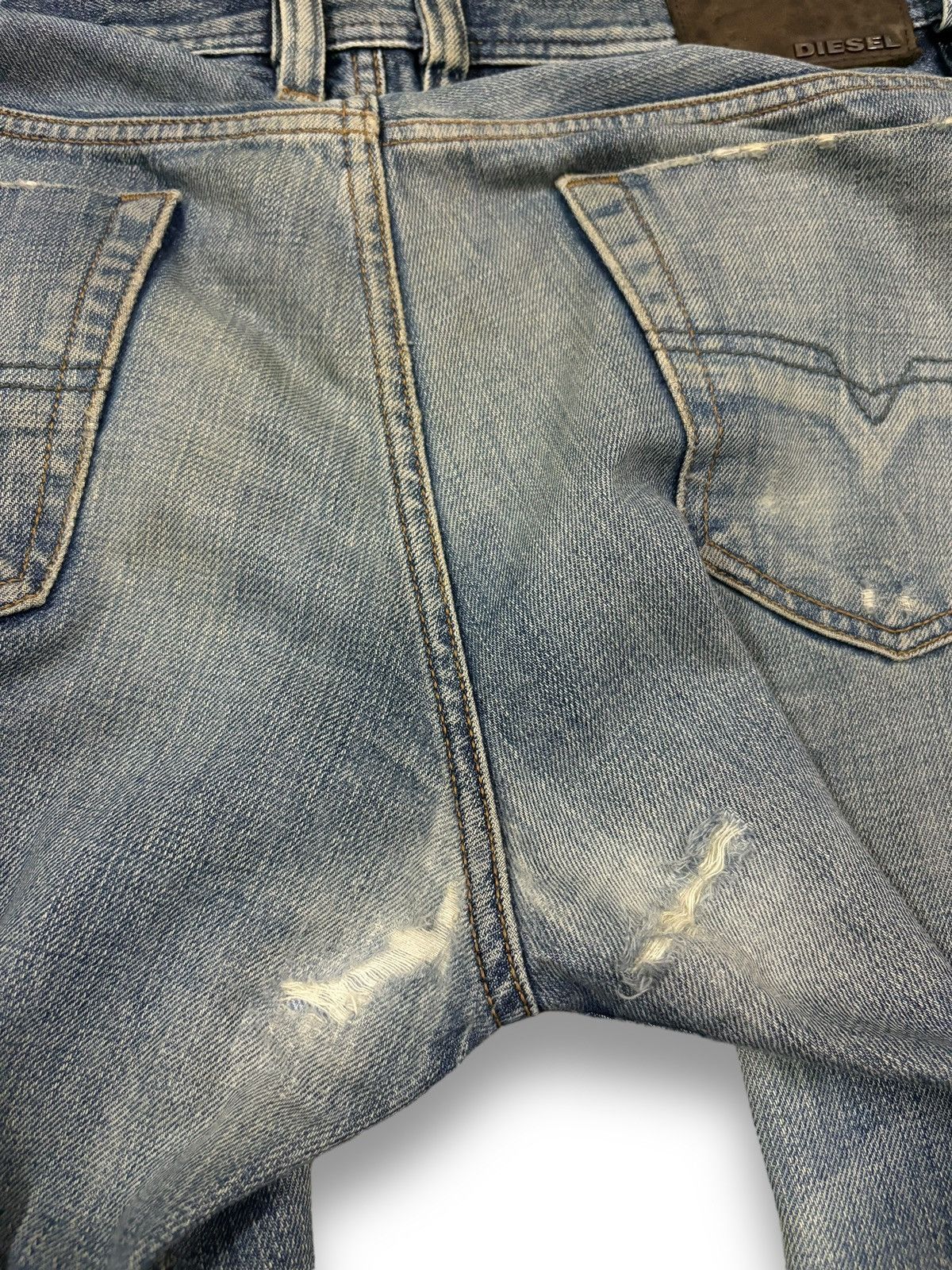Diesel Vintage Diesel Industry Mud Wash Loose Fit Distressed Jeans Size US 34 / EU 50 - 15 Thumbnail