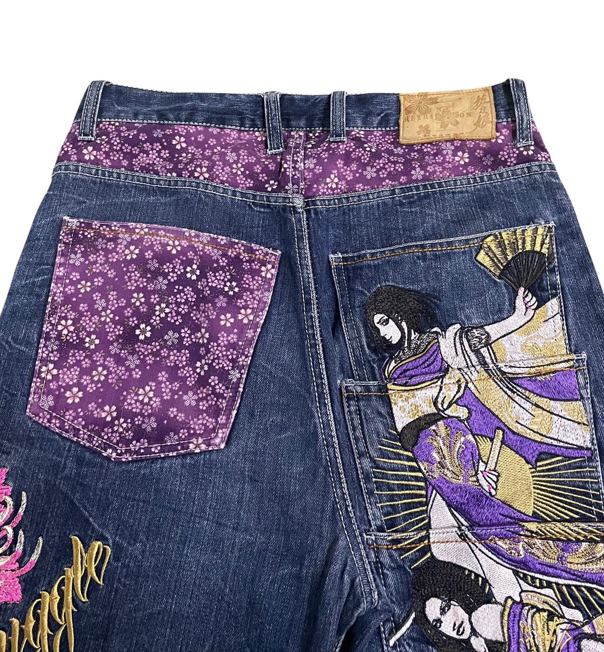 Japanese Brand Vintage Divine Retribution Multi Pocket Sukajan Jeans 1990s Size US 32 / EU 48 - 3 Thumbnail