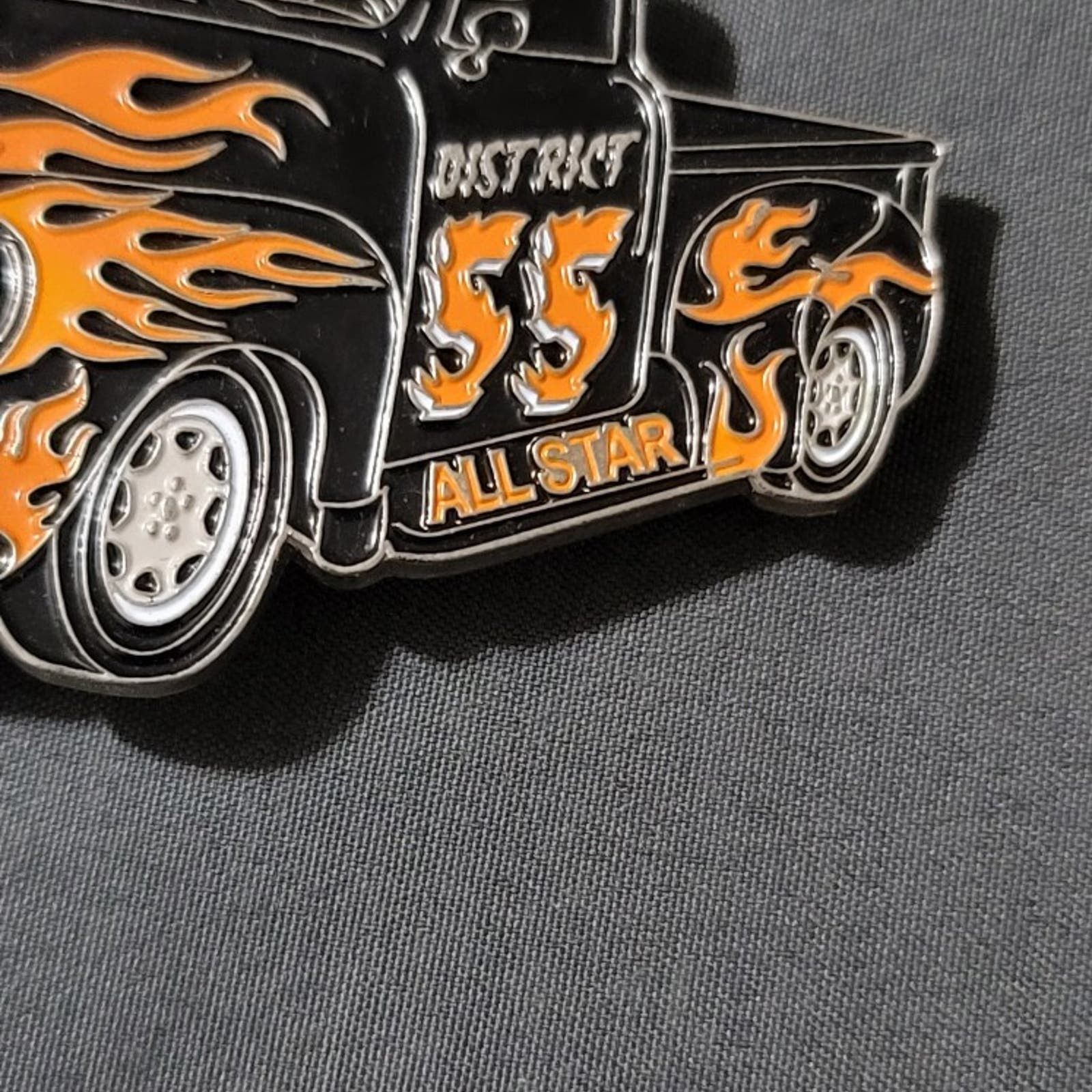 The Unbranded Brand Vtg 2004 Elvis Hot Rod Little League Large Lapel Pin Size ONE SIZE - 3 Thumbnail