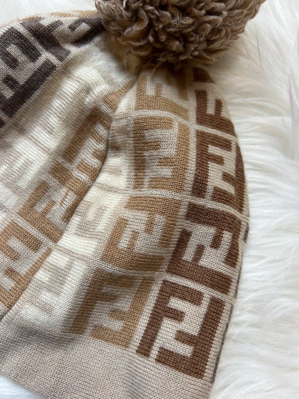 Fendi Fendi beanie Size ONE SIZE - 13 Thumbnail