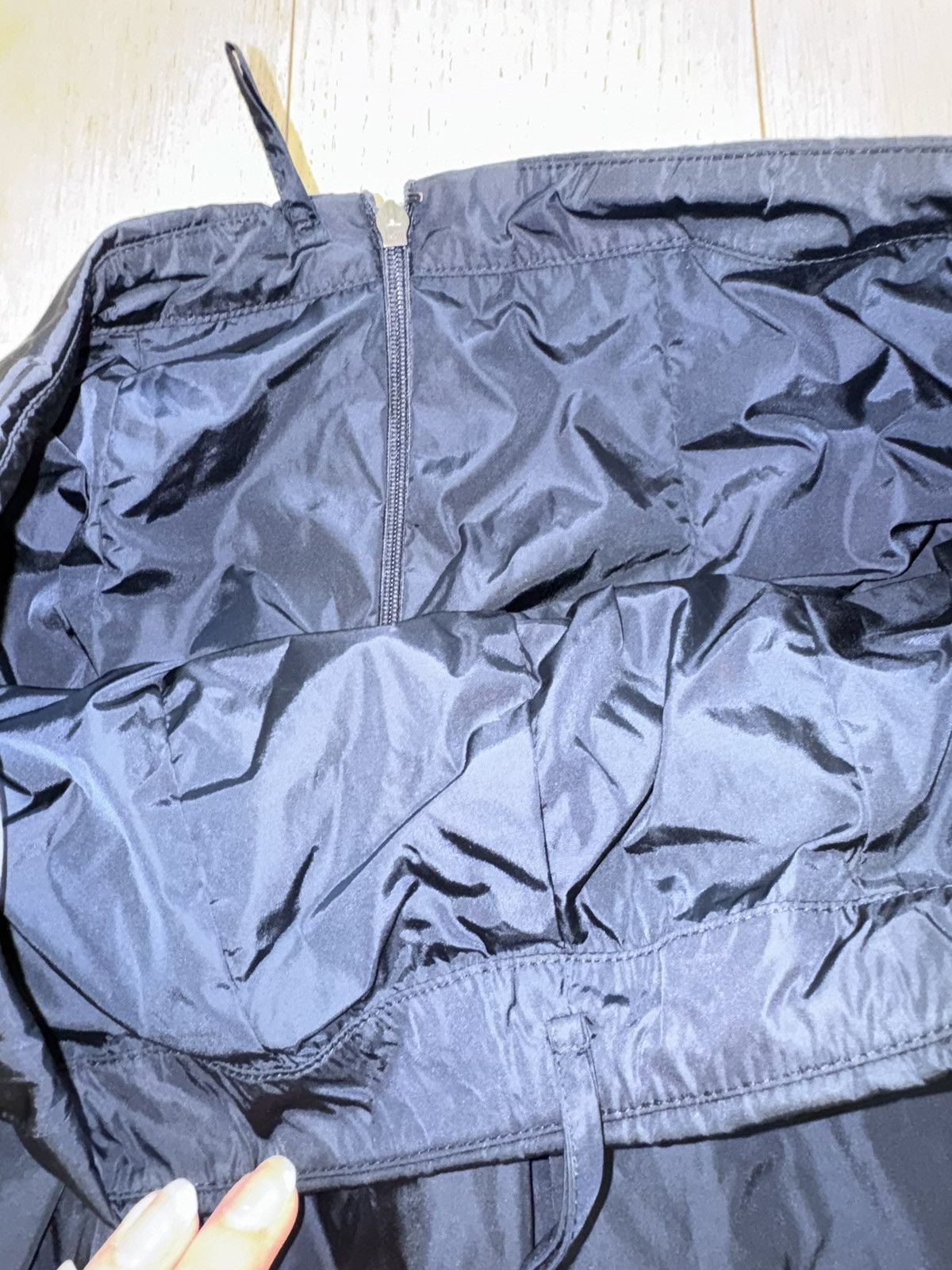 Prada Stunning rare archive vintage prada skirt Size 28" / US 6 / IT 42 - 6 Thumbnail