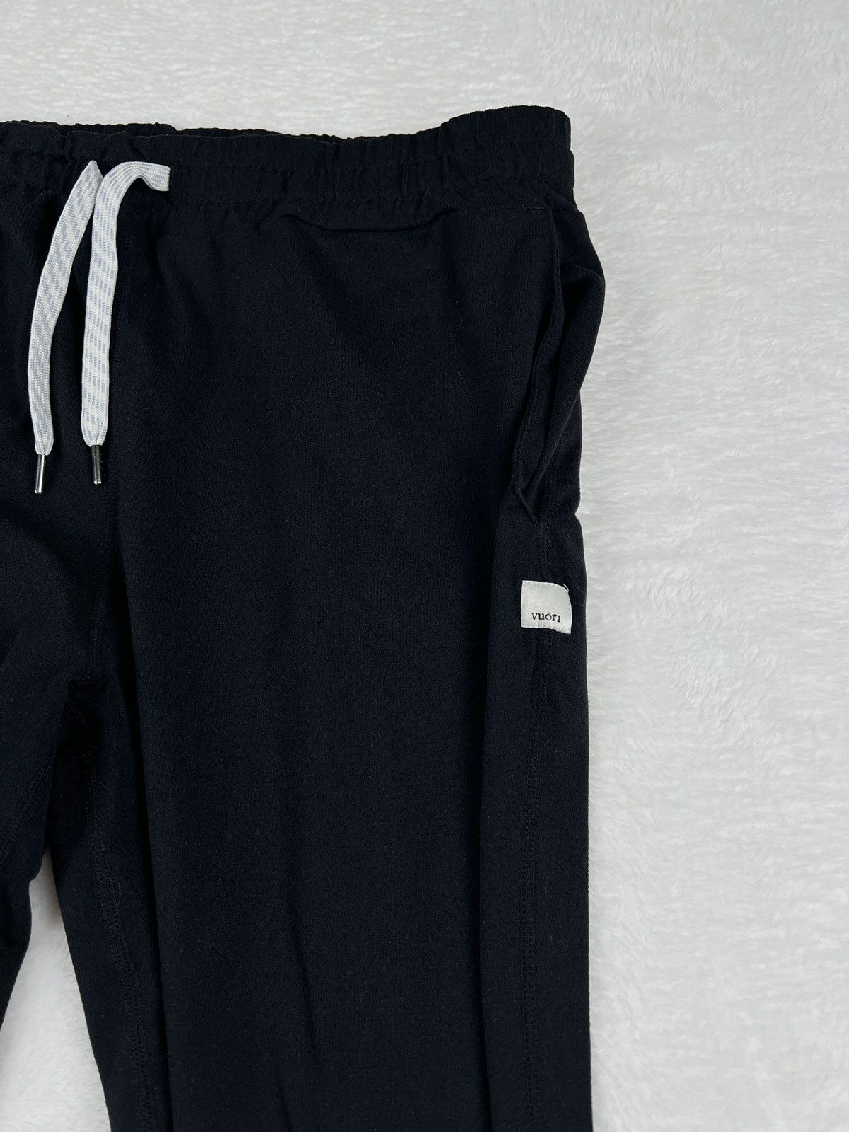 Vuori Vuori Performance Jogger Black Drawstring Athletic Size M Size 30" / US 8 / IT 44 - 3 Thumbnail