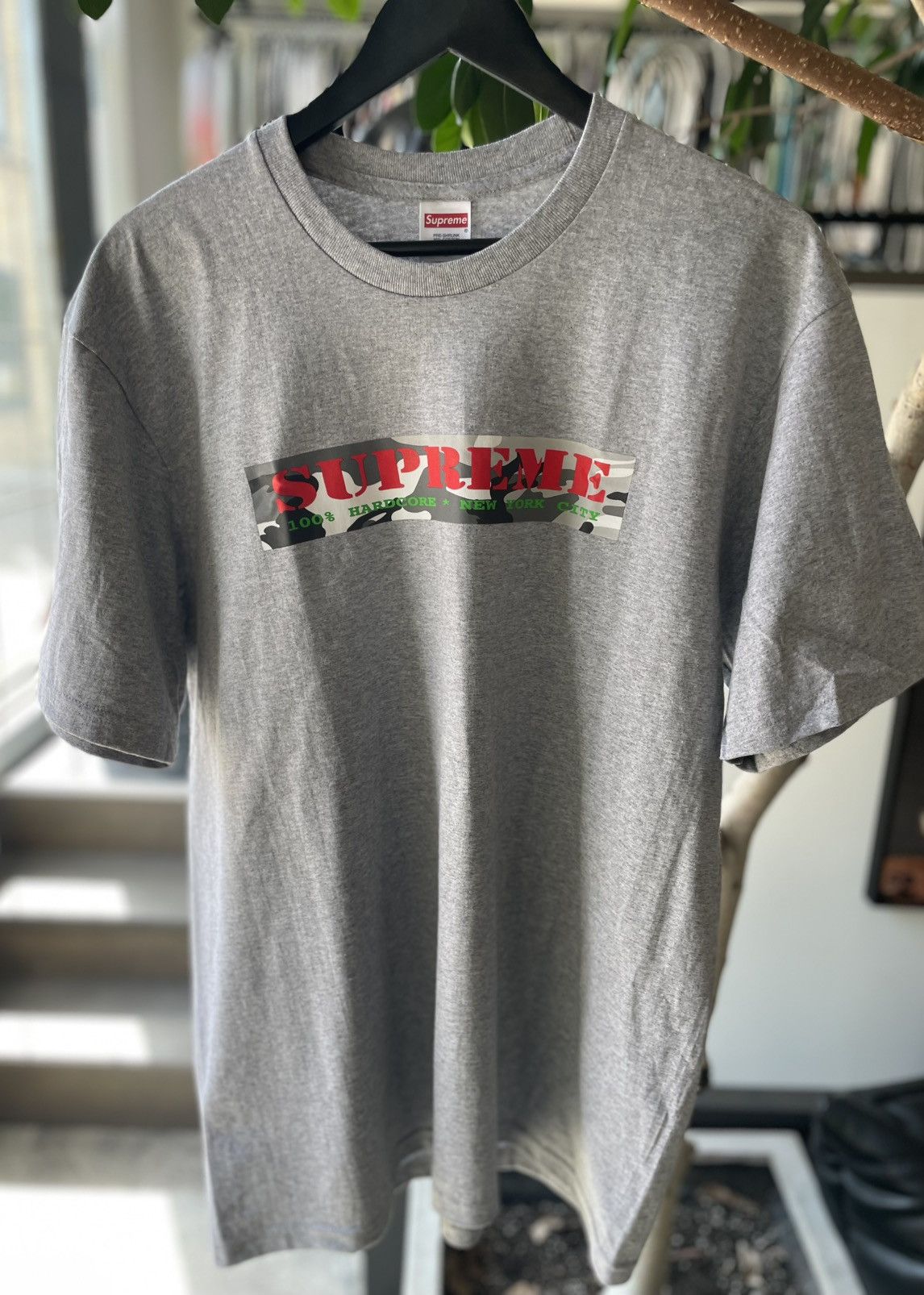 Supreme Supreme Hardcore Tee Size US L / EU 52-54 / 3 - 1 Thumbnail