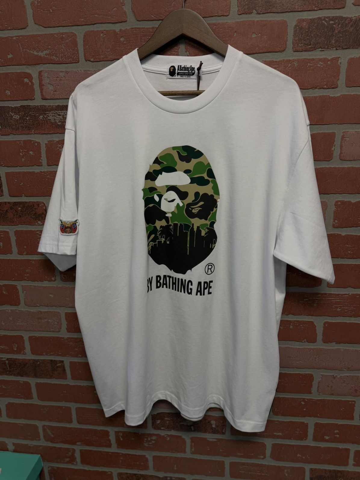 Bape × Jeff Hamilton Bape Jeff Hamilton Tee Shirt White Size XL (NEW) Size US XL / EU 56 / 4 - 2 Thumbnail