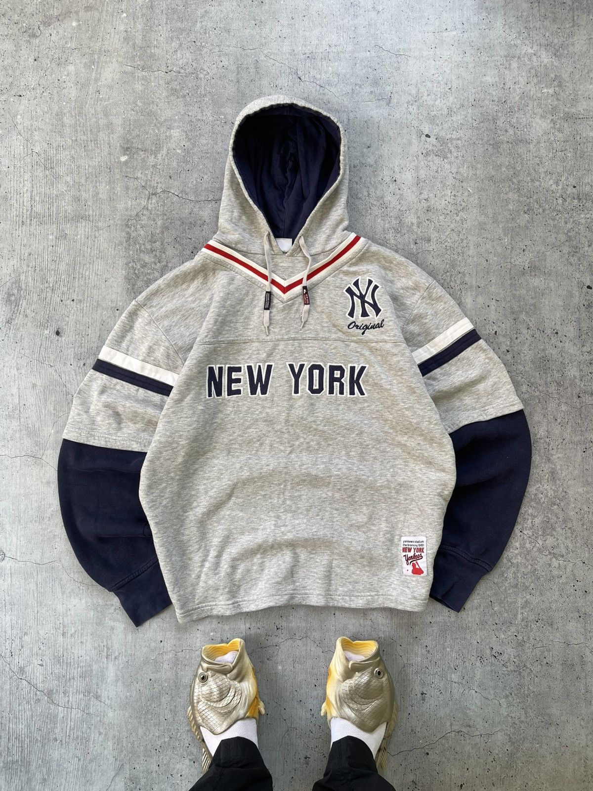 Majestic Vintage Y2k New York Yankees Zip up Hoodie Size US XL / EU 56 / 4 - 1 Thumbnail