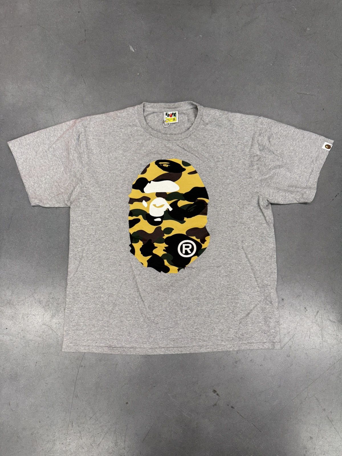Bape SS19 A Bathing Ape Bape 1st Camo Big Head Ape Tee Size US XXL / EU 58 / 5 - 1 Thumbnail