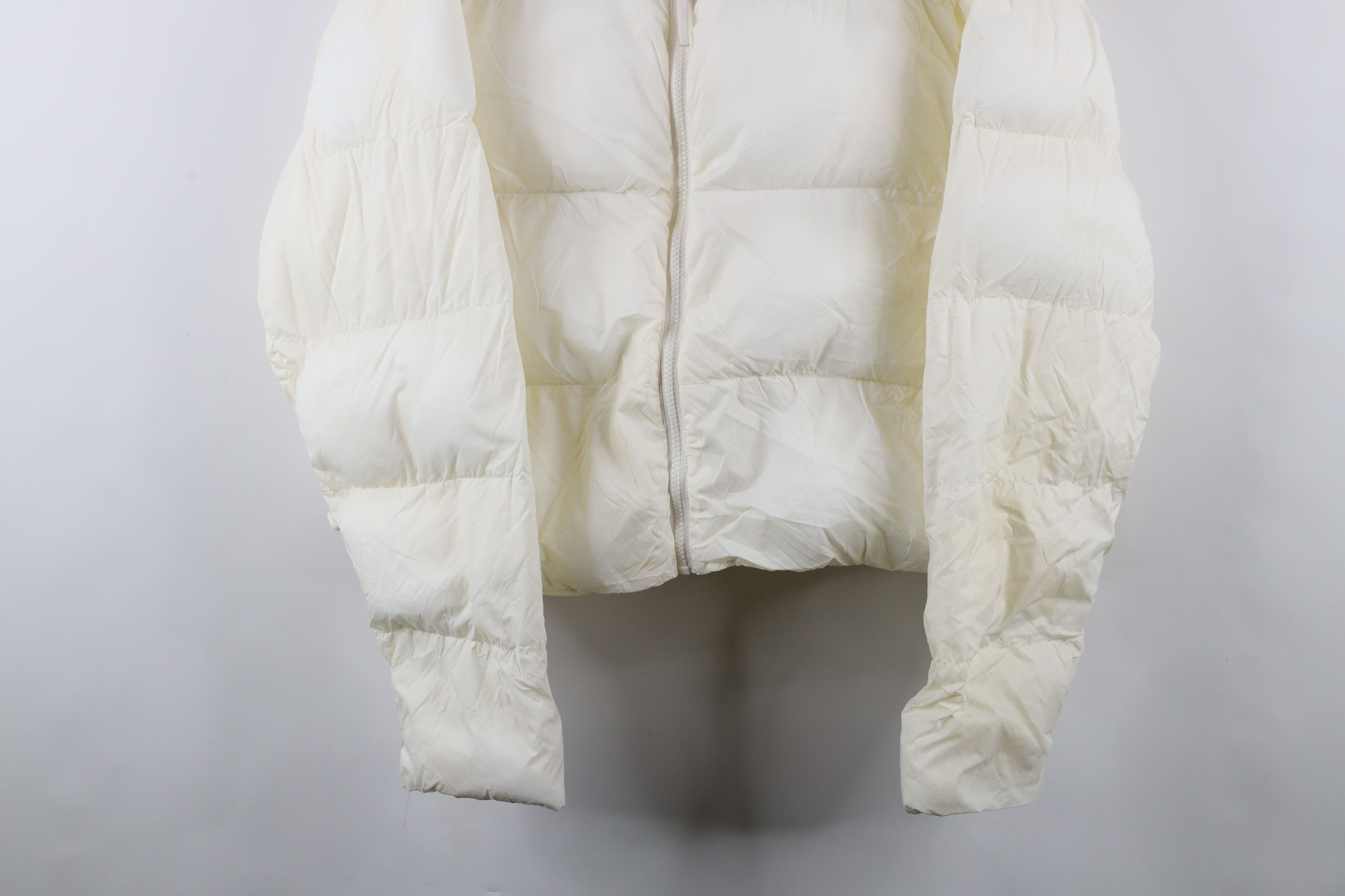 Fabletics × Vintage Fabletics Cropped Fit Beatrix Puffer Jacket White Hooded Size XL / US 12-14 / IT 48-50 - 3 Thumbnail