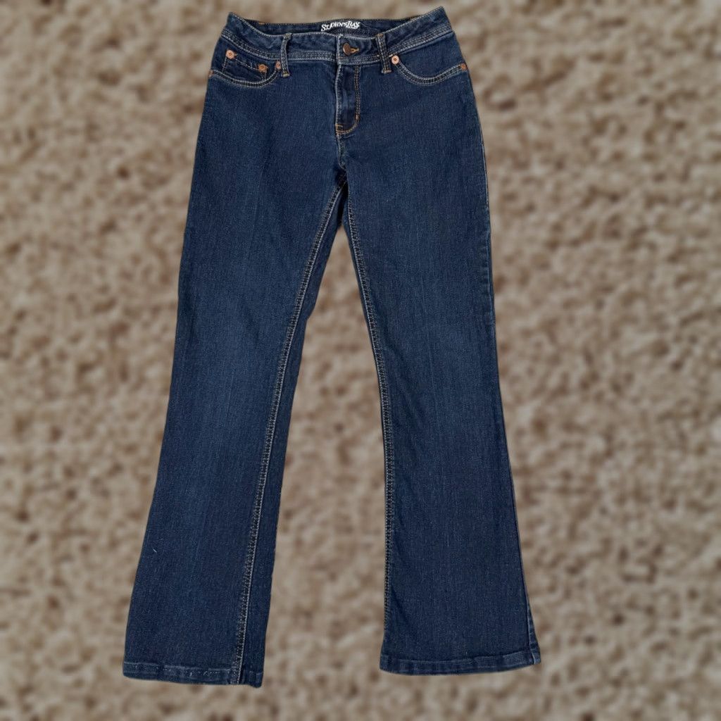 Vintage St. Johns Bay Jeans Womens 4 Jeans Denim Bootcut Dark Wash 28x29 Blue Cotton Blend 5-Pocket Design Size 27" / US 4 / IT 40 - 1 Thumbnail