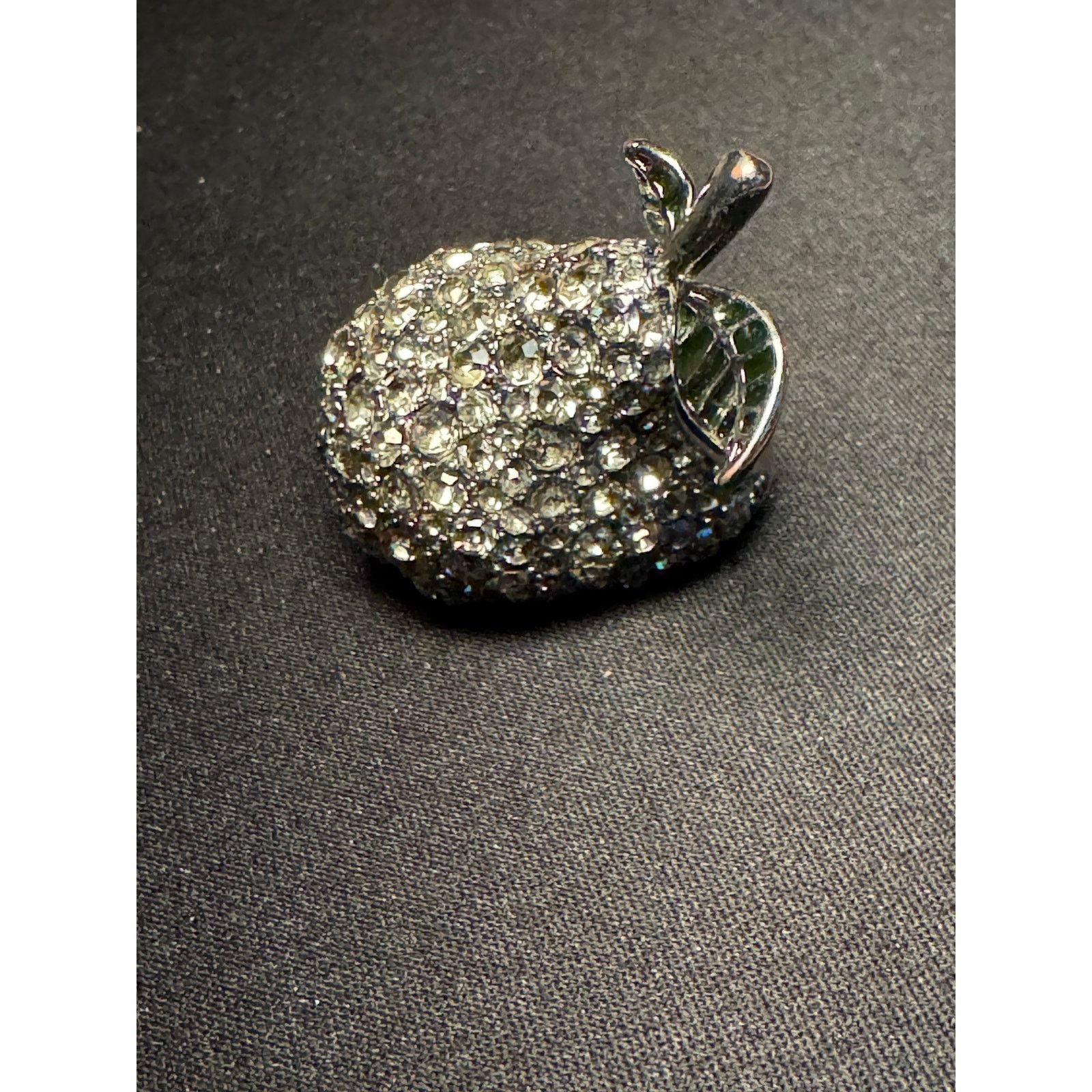Marc by Marc Jacobs Marc Jacobs Pear Silver Tone Rhinestone Ring Size 5.5 Size ONE SIZE - 4 Thumbnail