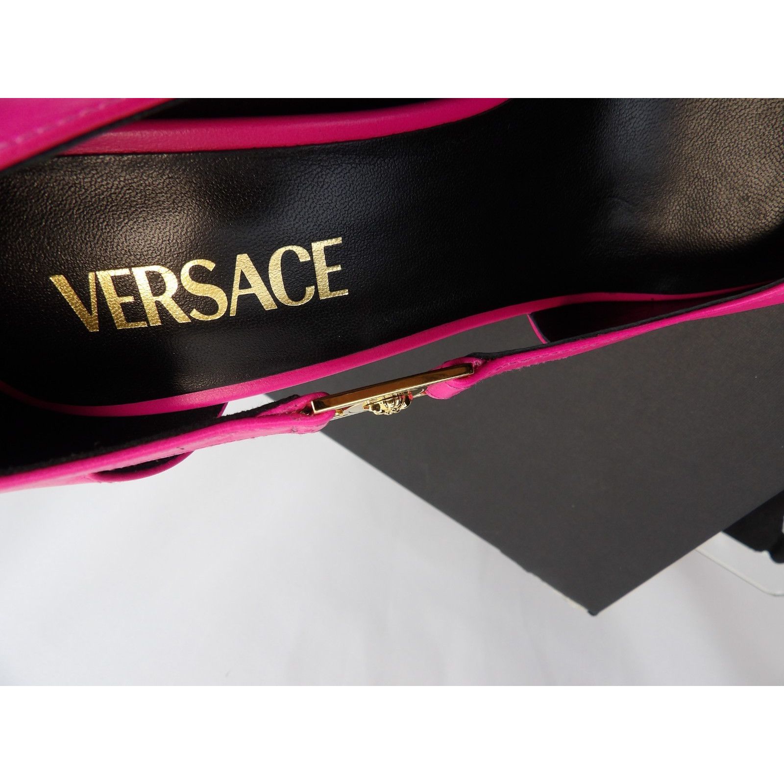 Versace VERSACE PINK LEATHER GOLD MEDUSA SANDALS HEEL PUMPS 37 SPAIN Size US 7 / IT 37 - 6 Thumbnail