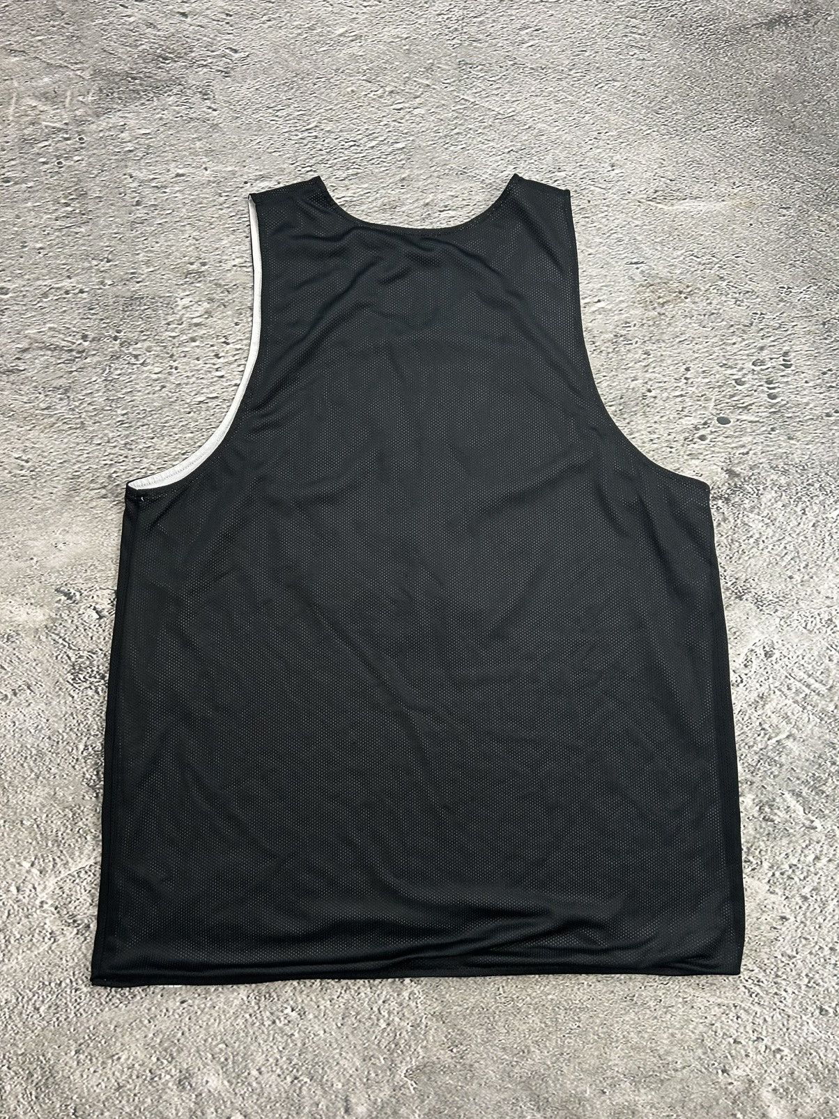 NBA Chicago Bulls Vintage Reversible Practice Jersey Black White Size US XL / EU 56 / 4 - 5 Thumbnail