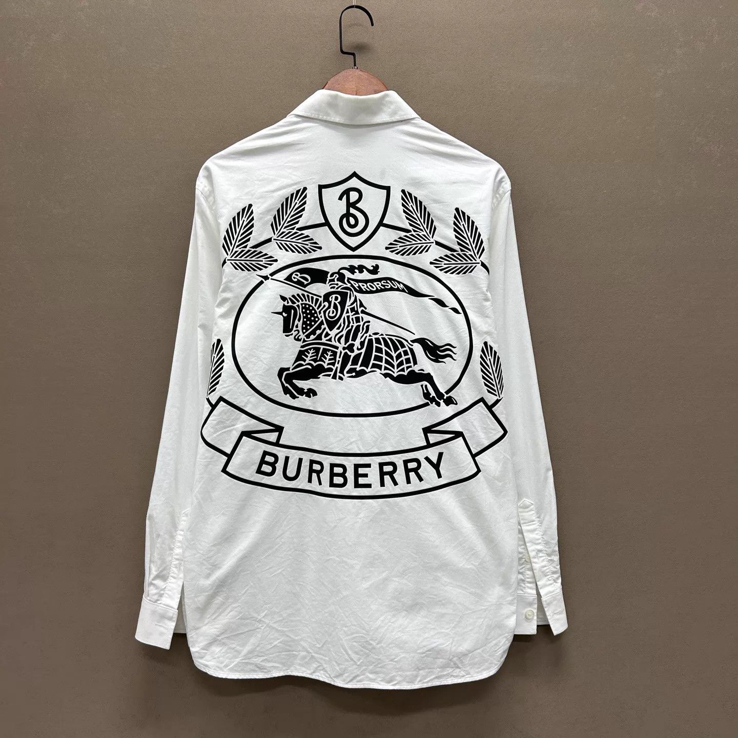 Burberry Burberry FW22 Back Logo Print Long Sleeve Shirt L 99 New Size US L / EU 52-54 / 3 - 2 Thumbnail