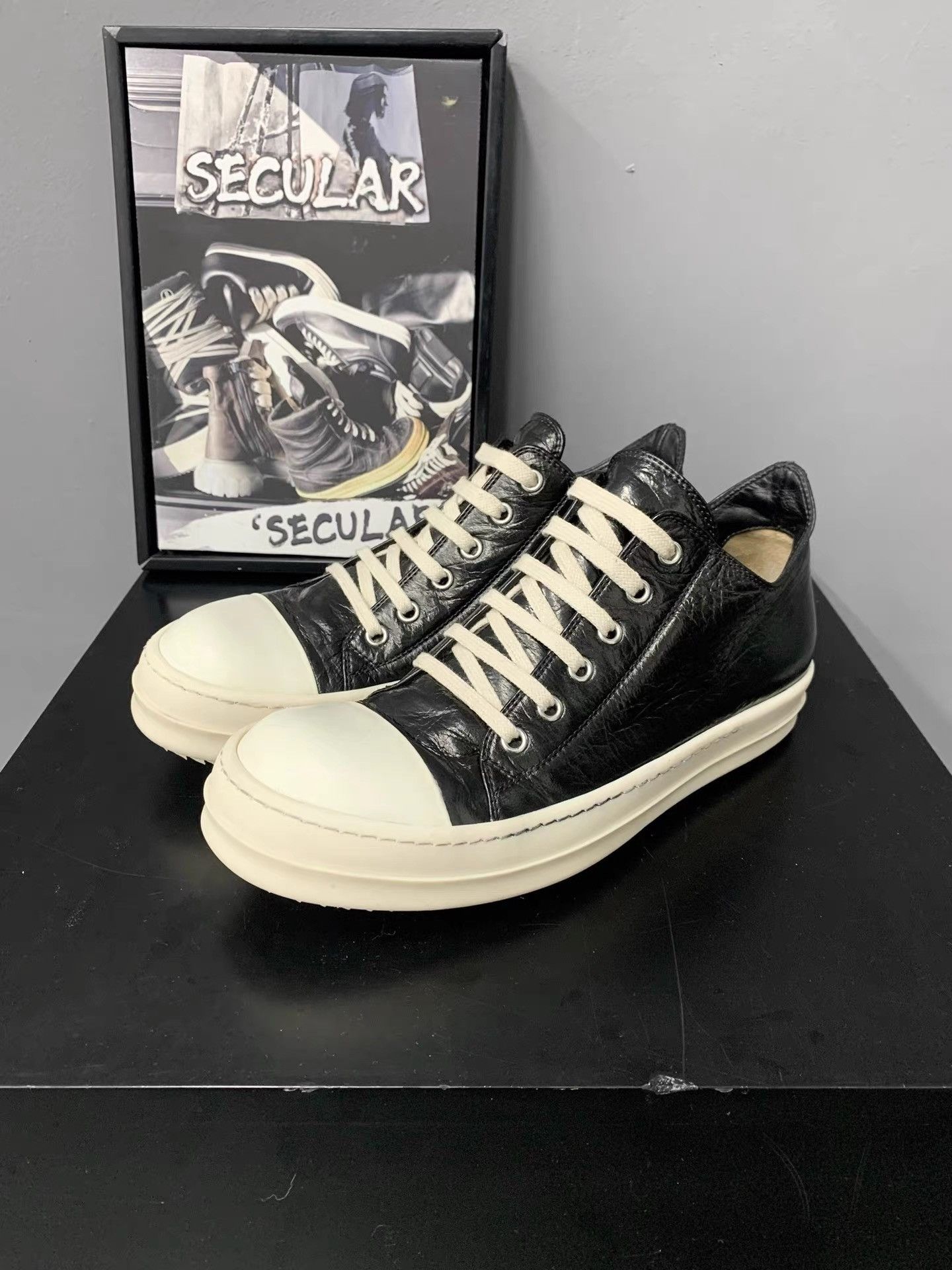 Rick Owens Rick Owens Mainline Shiny Calfskin Low Top Shoes K34 Size US 6 / EU 39 - 4 Thumbnail