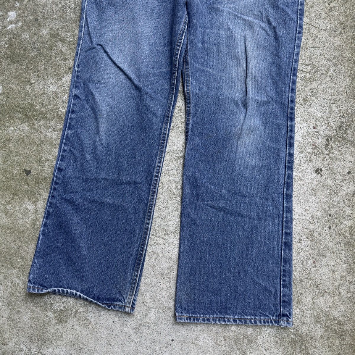 Levi's VINTAGE 90s LEVI'S 517 BOOT CUT FADED DENIM JEANS Size US 38 / EU 54 - 11 Thumbnail