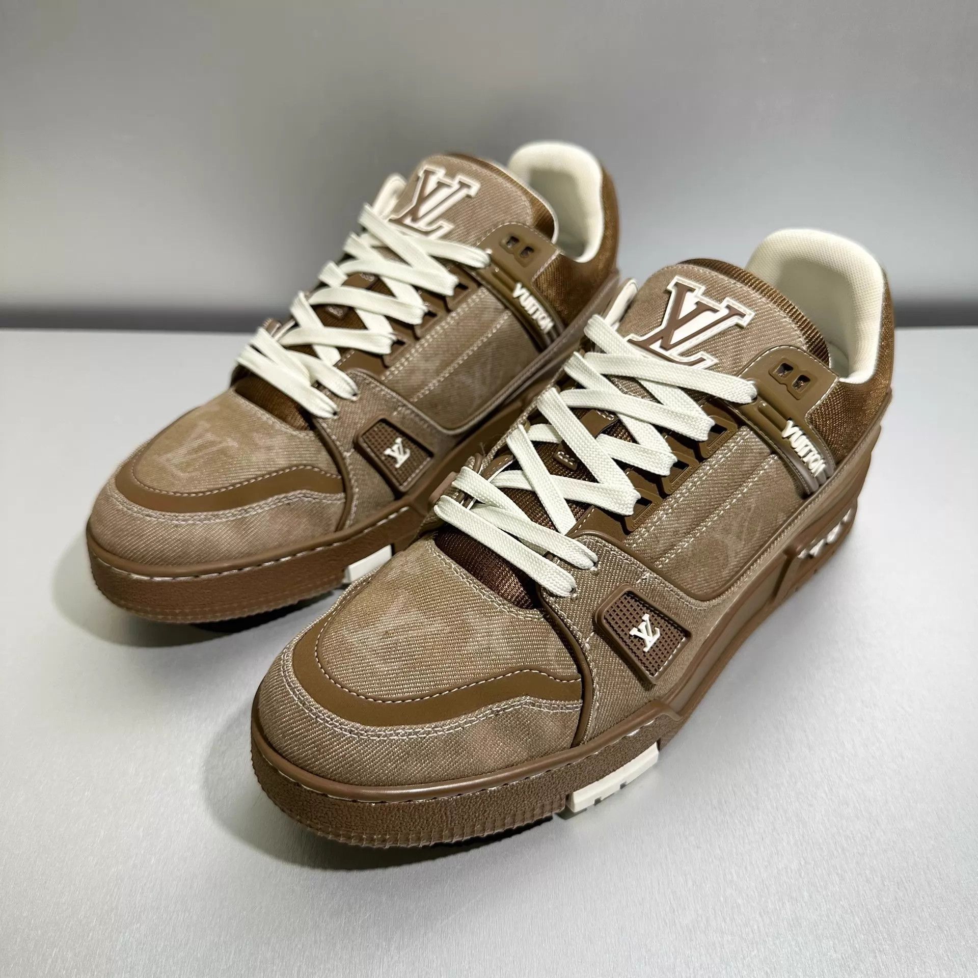 Louis Vuitton LV Trainer Brown Monogram US7/EUR41 1x Mint X7604 Size US 8 / EU 41 - 1 Thumbnail