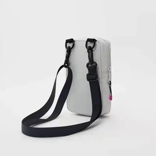 Vintage Game Console Shape Crossbody Bags Size ONE SIZE - 3 Thumbnail