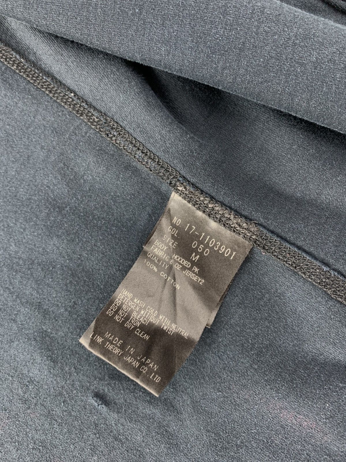 Helmut Lang Helmut Lang Zip Up Hooded Jacket Distressed Style Size US M / EU 48-50 / 2 - 7 Thumbnail