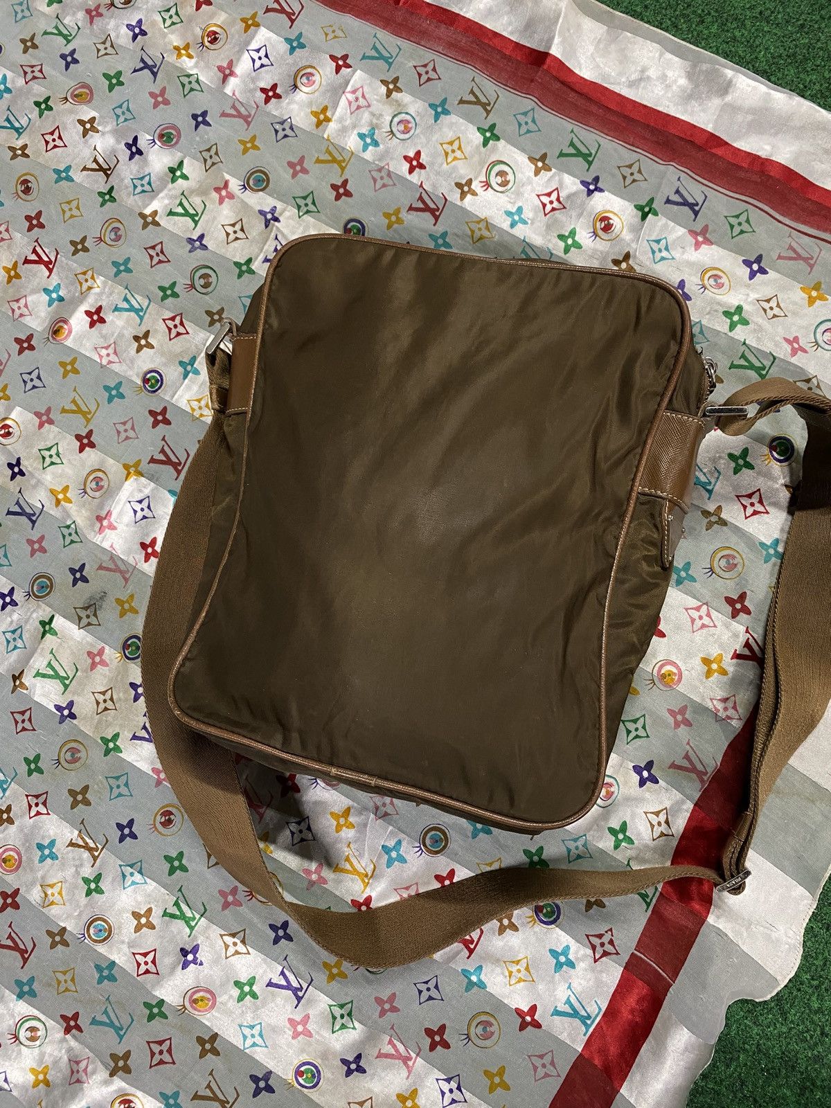 Prada Prada Vtg Brown Nylon Messenger Crossbody Bag Size ONE SIZE - 10 Thumbnail