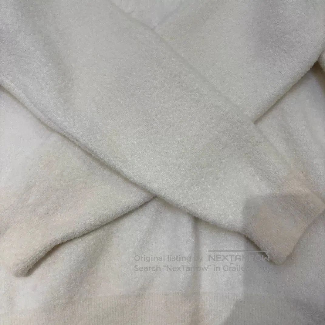 Louis Vuitton Louis Vuitton 25 Beige Logo Cashmere Sweater. Size US M / EU 48-50 / 2 - 6 Thumbnail