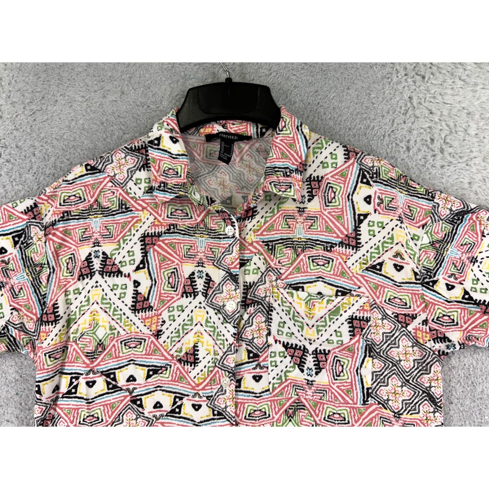 Forever 21 FOREVER 21 Shirt Men Adult Medium White Red Southwest Aztec Print Button Up Viscose Floral 90s Mens Size US M / EU 48-50 / 2 - 4 Thumbnail