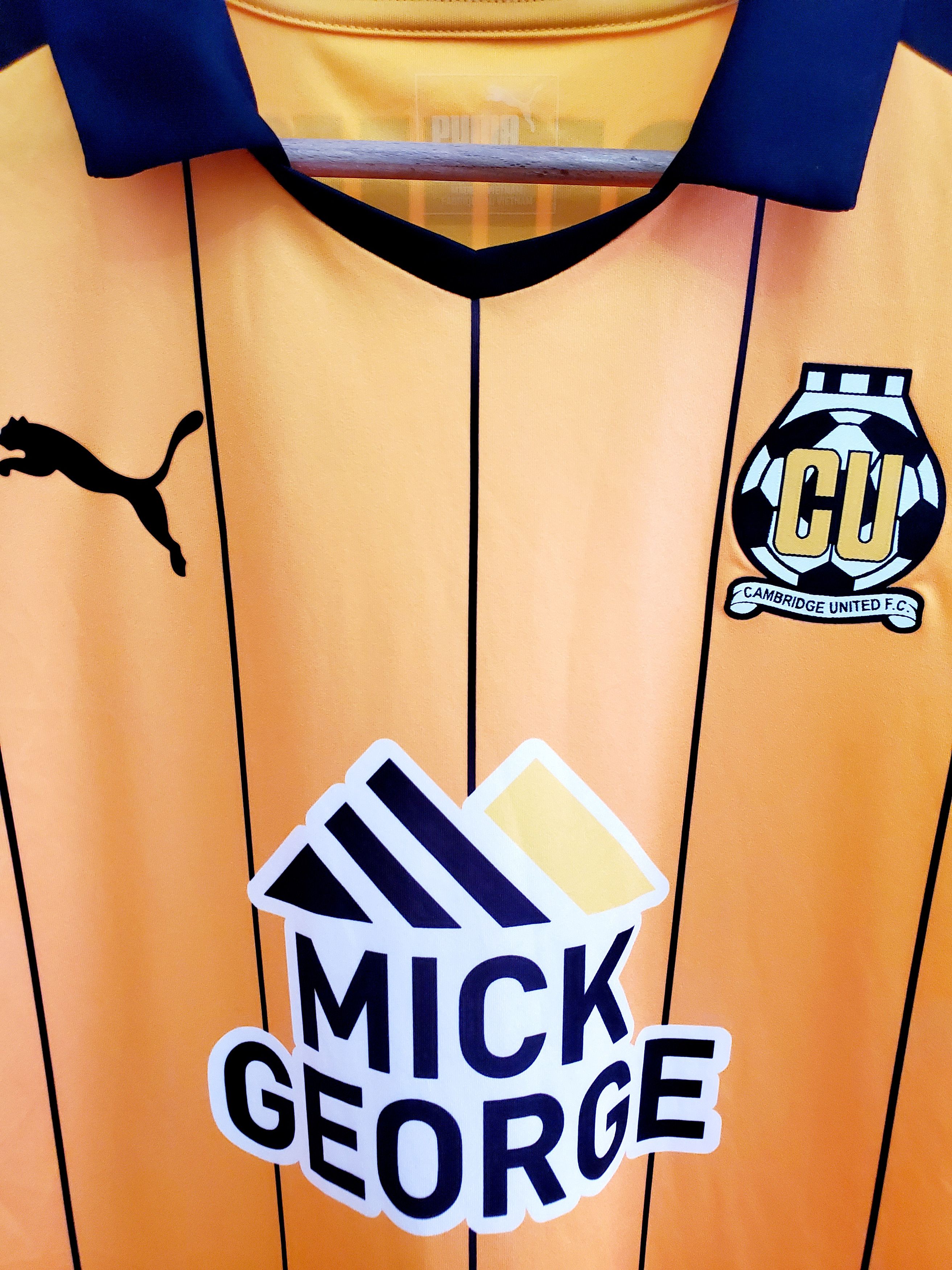 Puma Sports uniforms Cambridge United 2015 - 2016 home jersey S Size US S / EU 44-46 / 1 - 3 Thumbnail
