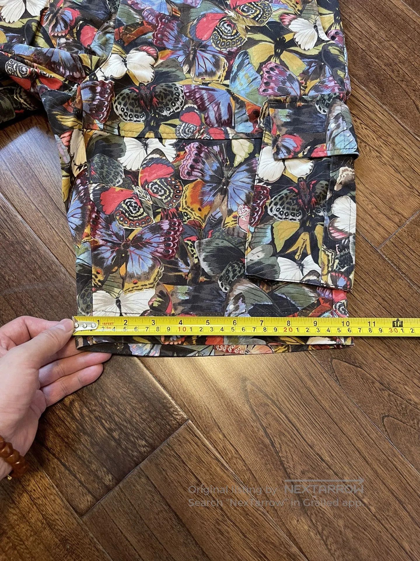 Valentino Valentino Men's Printed Shorts Size 50. Size US 34 / EU 50 - 8 Thumbnail