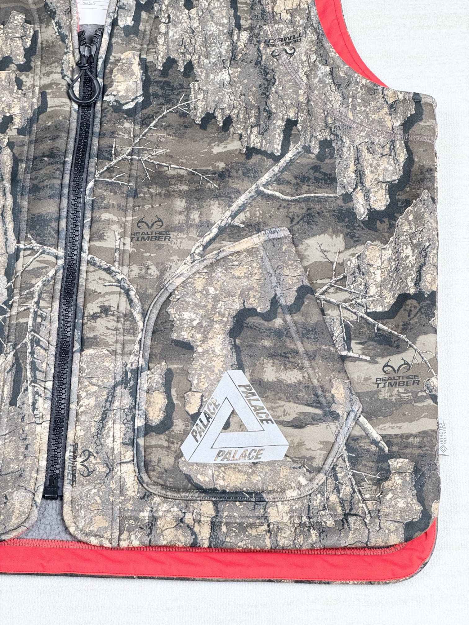 Palace windstopper real tree camo vest Size US L / EU 52-54 / 3 - 3 Thumbnail