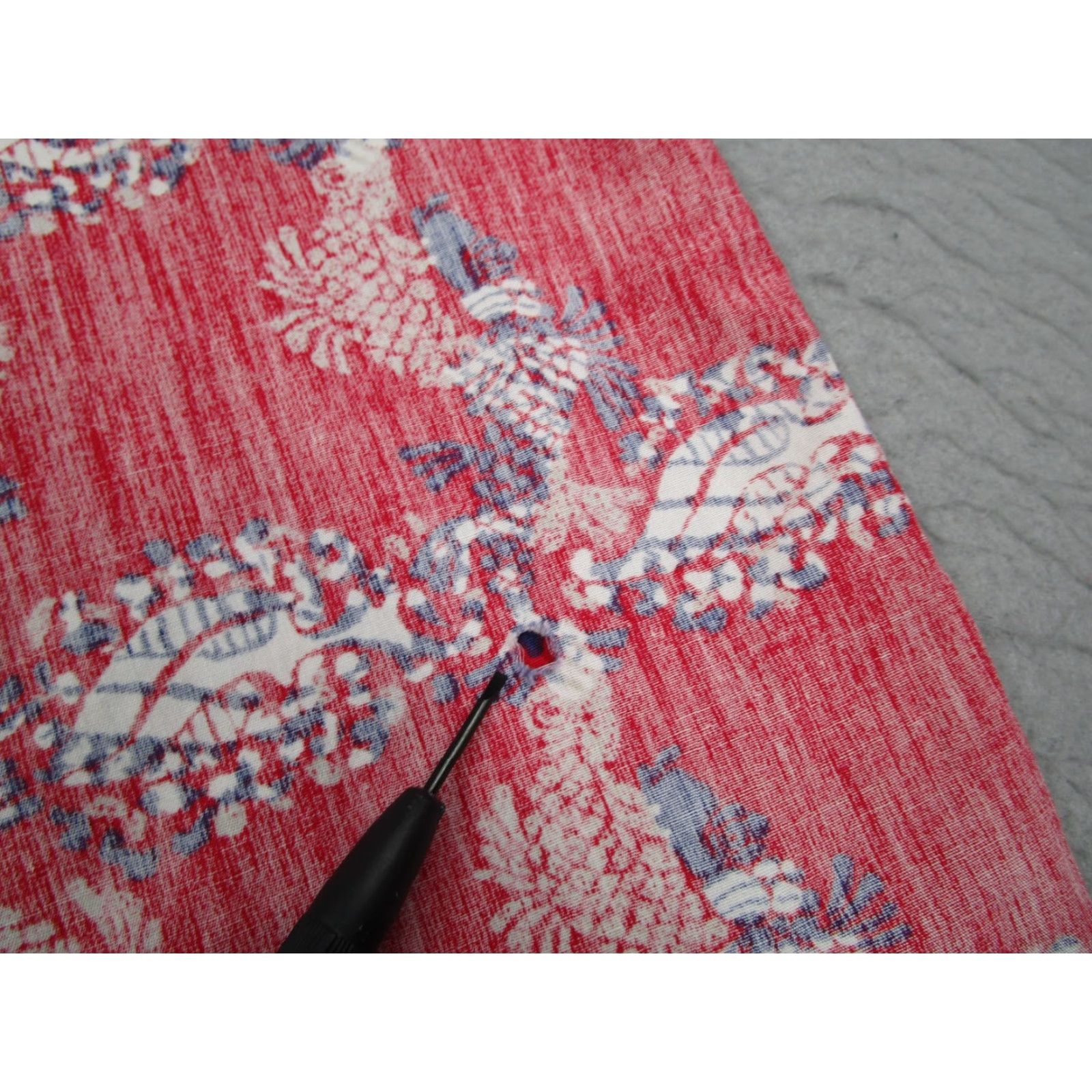 Vintage VINTAGE HRH His Royal Highness Shirt Mens XL Red Hawaiian Reverse USA Size US XL / EU 56 / 4 - 5 Thumbnail