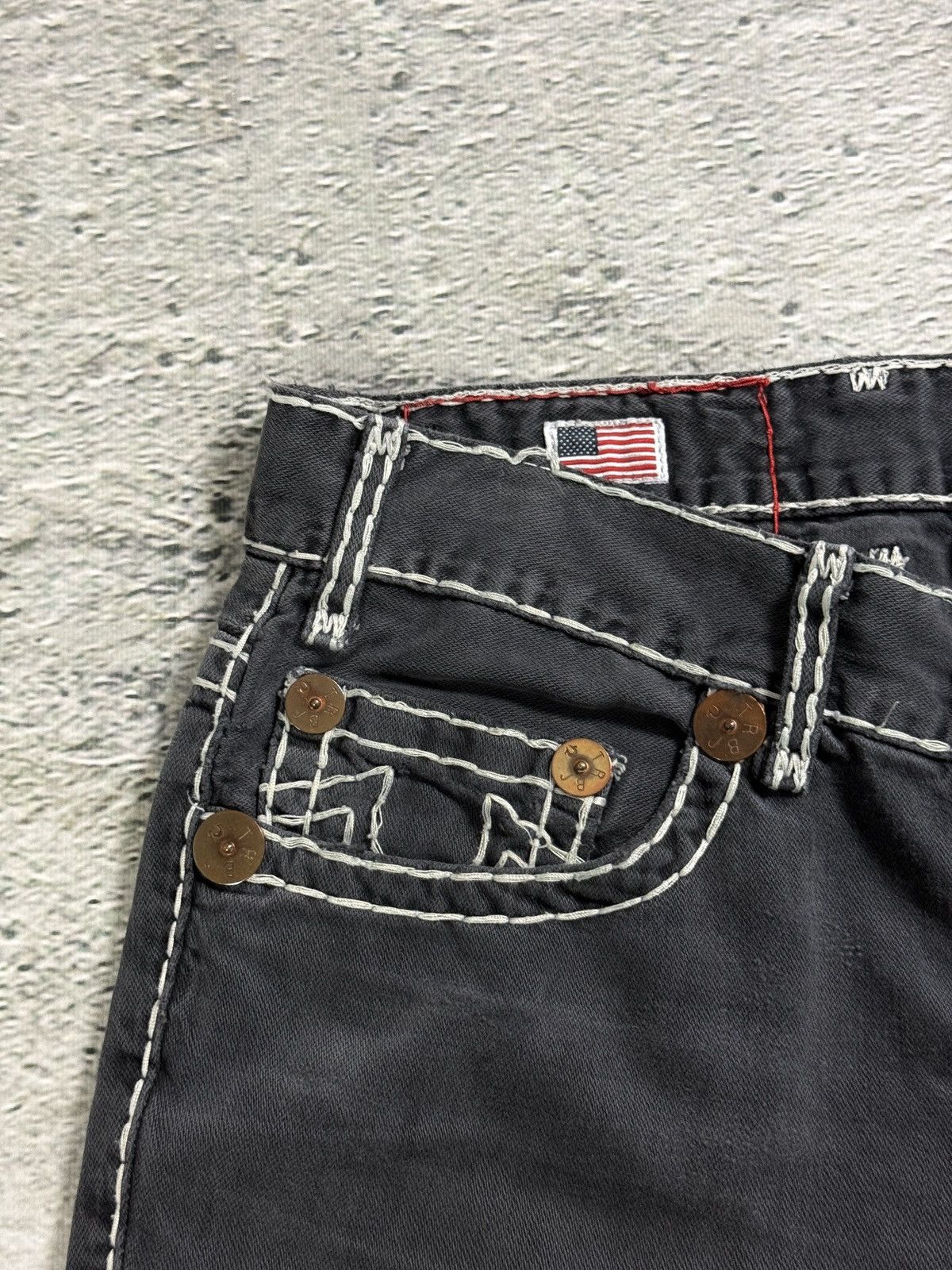 True Religion True Religion black jeans white thick stitching Y2K Logan Size US 36 / EU 52 - 9 Thumbnail