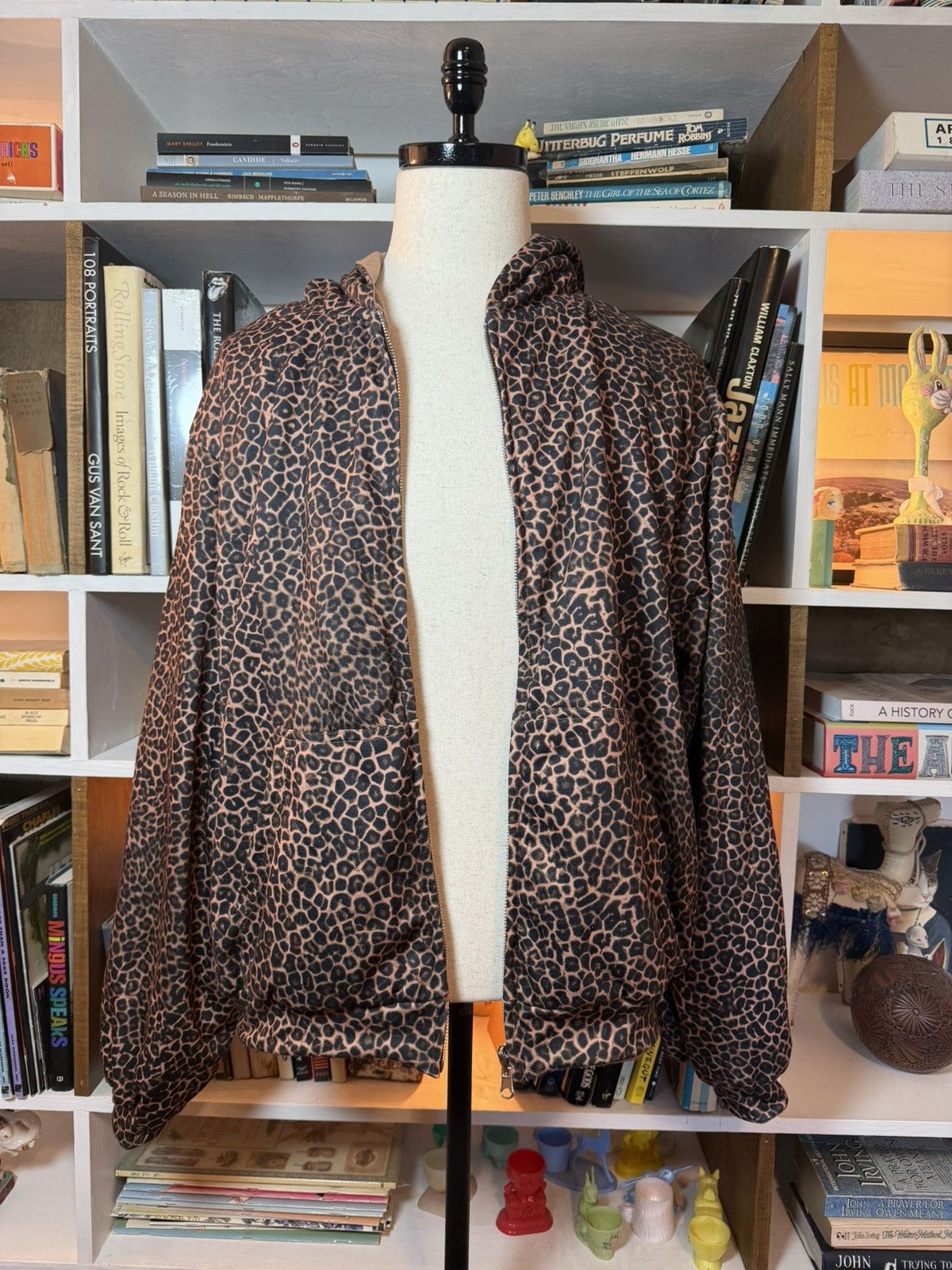 Cuts Cuts by lowheads reversible cheetah zip up Brand new Size US XL / EU 56 / 4 - 2 Thumbnail
