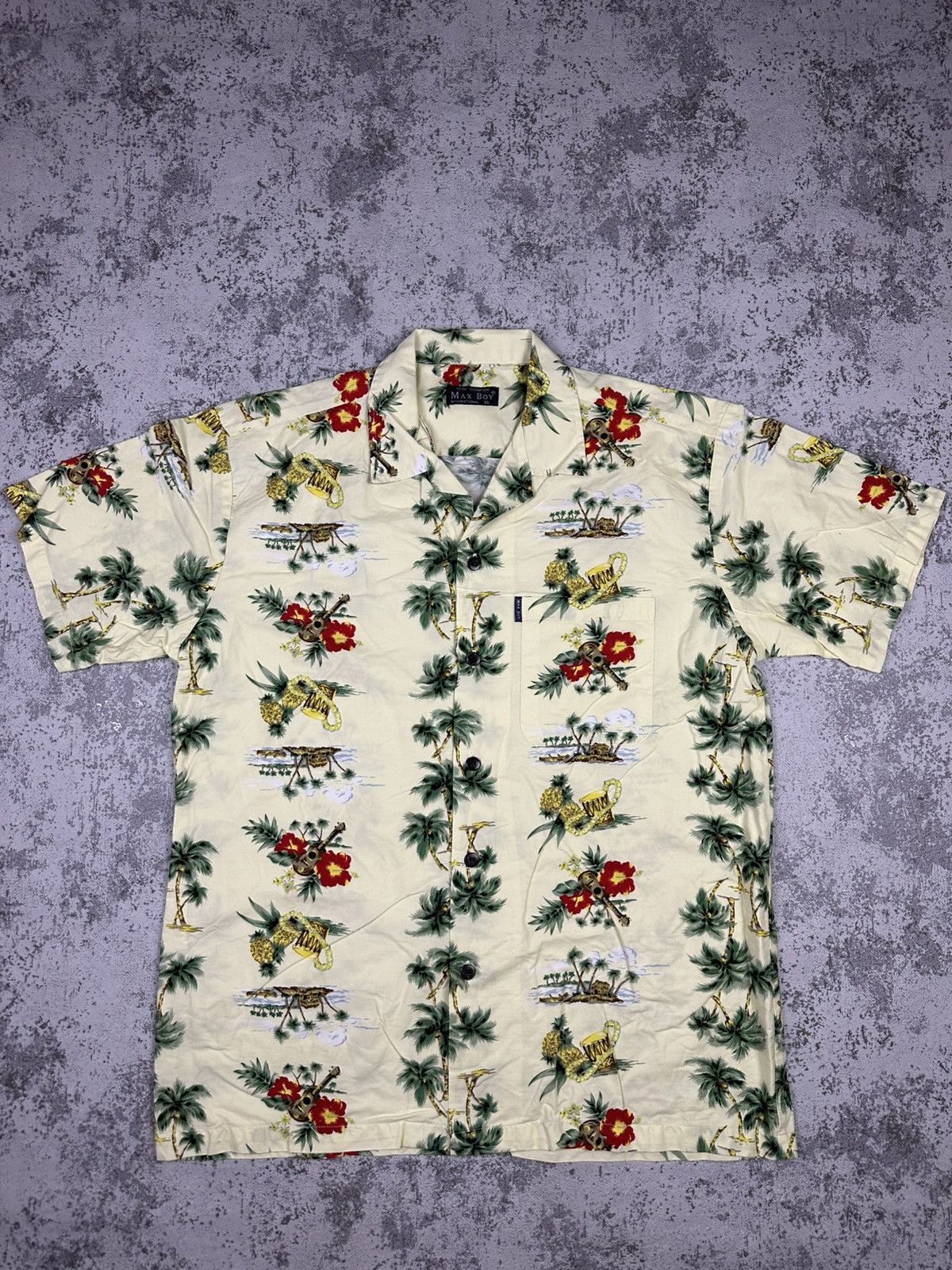 Vintage Vintage Hawaiian Shirt Max Boy Tropical Print Size US XL / EU 56 / 4 - 1 Thumbnail